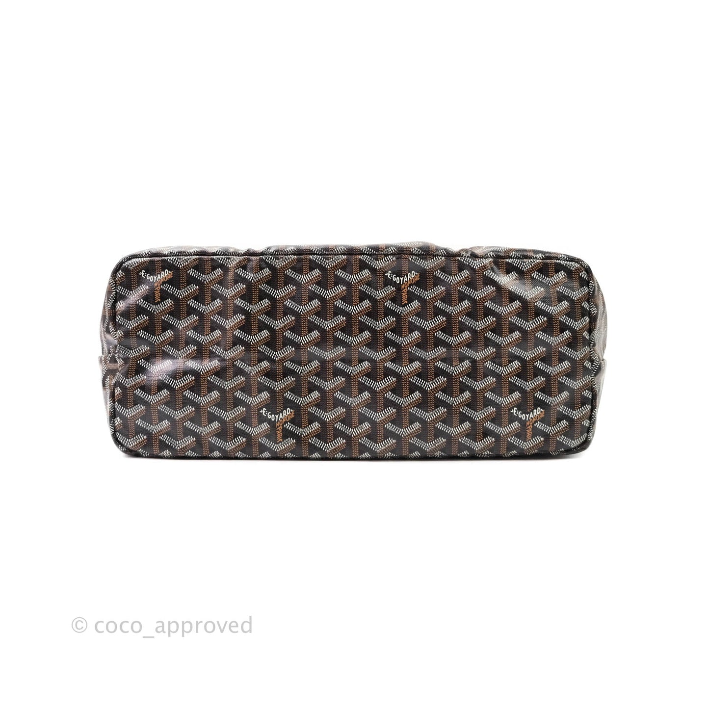 Goyard Saint Louis Black PM⁣⁣⁣⁣⁣⁣⁣⁣⁣⁣⁣⁣⁣⁣⁣⁣⁣⁣⁣⁣