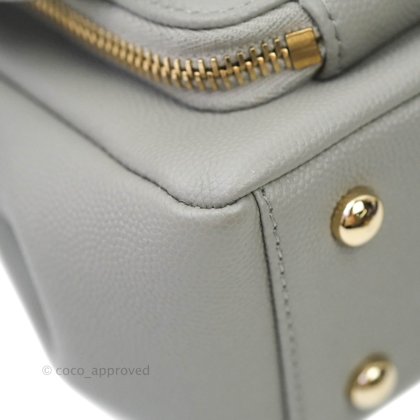 Chanel Quilted Small Business Affinity Flap Grey Caviar Gold Hardware