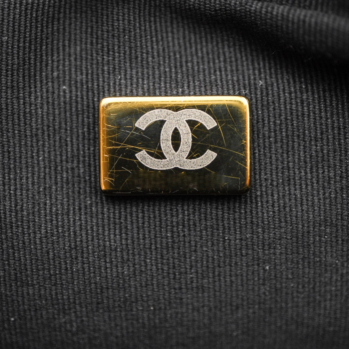 Chanel CC Top Handle Vanity Case Black Caviar Gold Hardware 23P