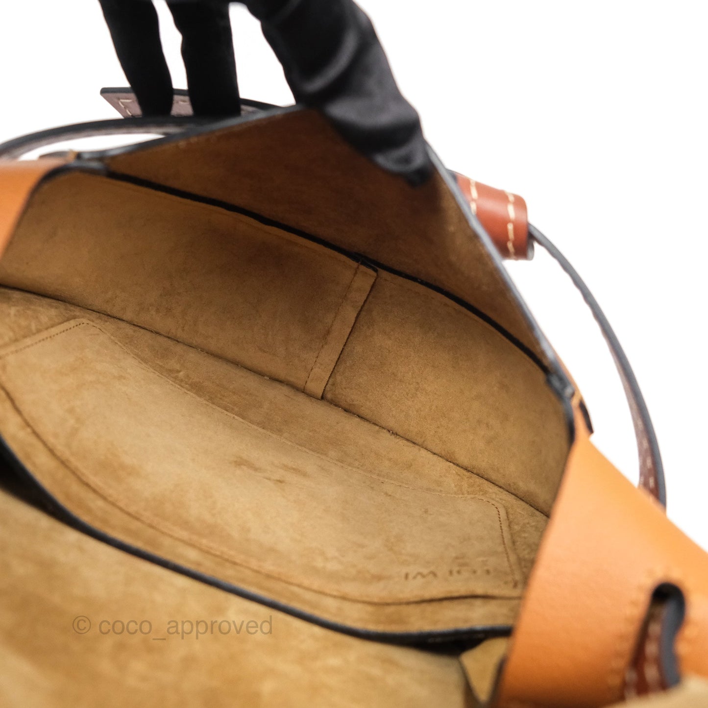 Loewe Small Gate Bag Grained Calfskin in Tan