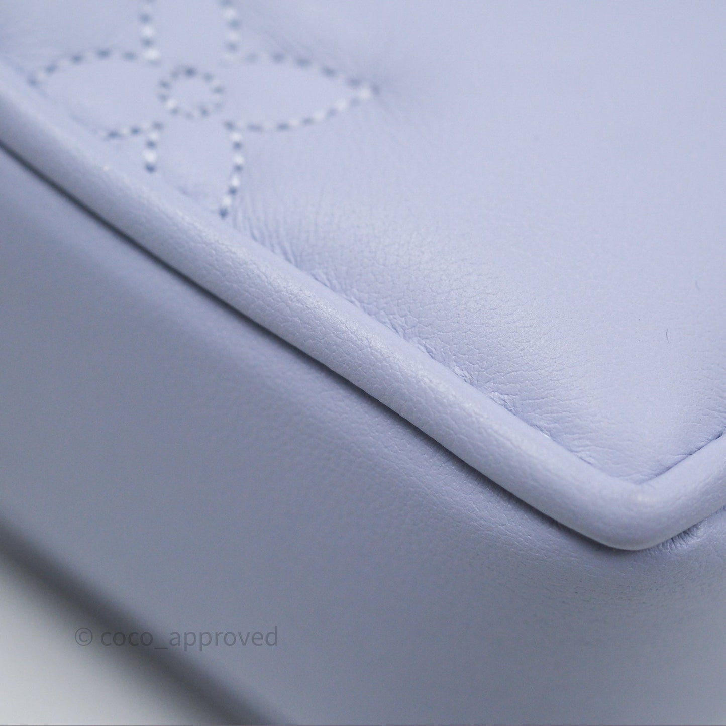 Louis Vuitton Pop My Heart Lilac