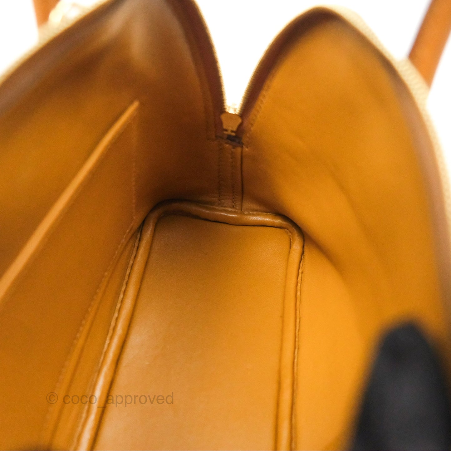 Hermès Bolide Mini 1923 Caramel Chevre Mysore Strap Ficelle/Black Gold Hardware