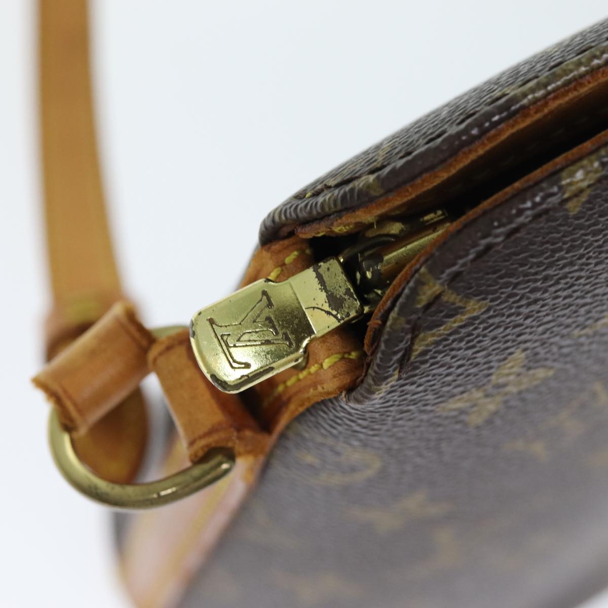LOUIS VUITTON Monogram Drouot Shoulder Shoulder Bag M51290 LV 74019