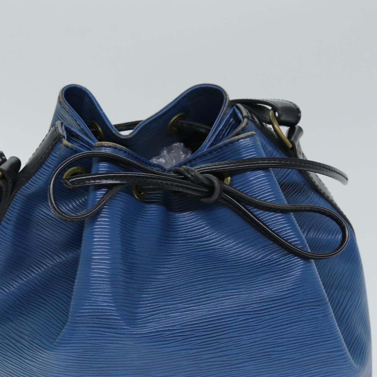 LOUIS VUITTON Epi Petit Noe Shoulder Bag Bicolor Black Blue M44152 LV 74080