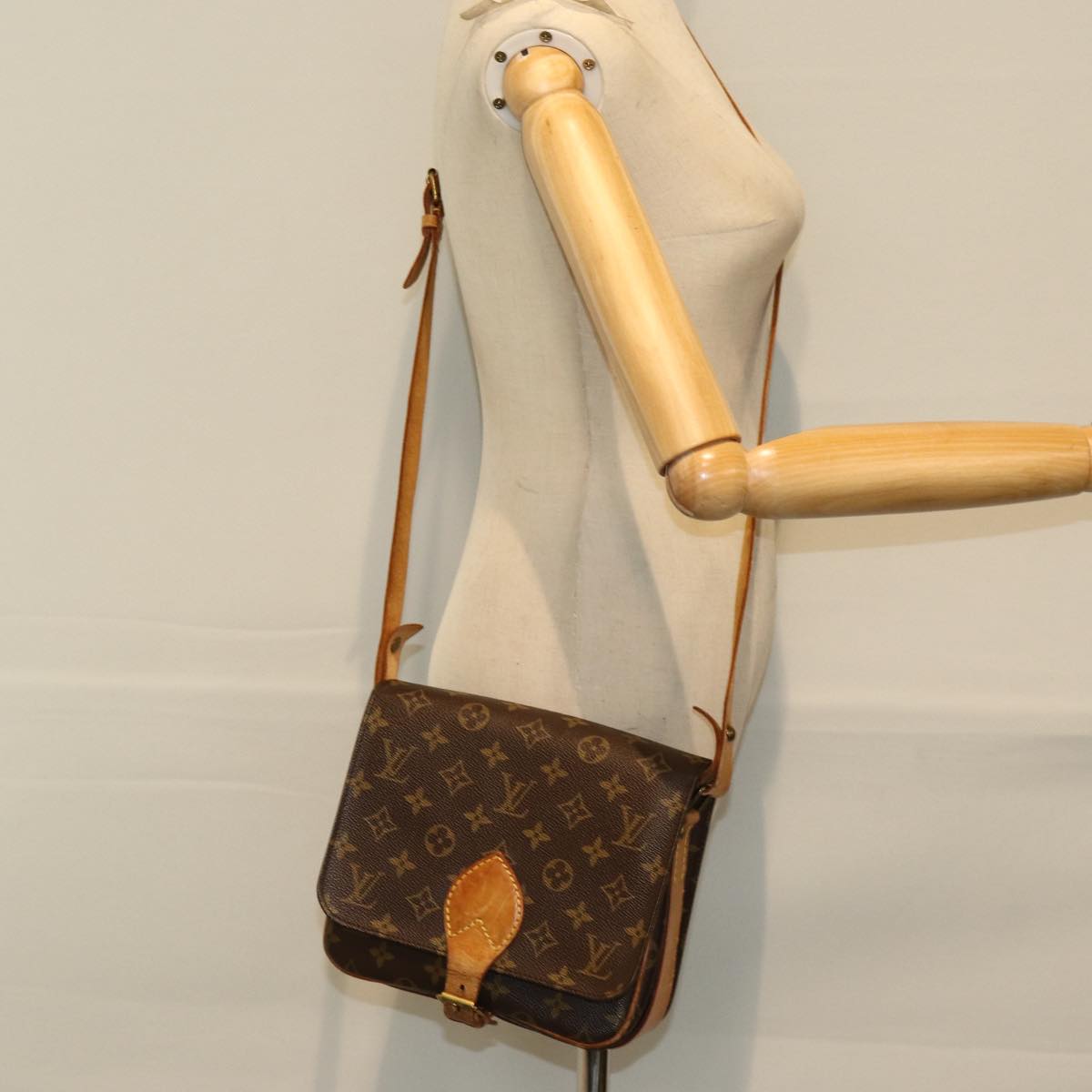 LOUIS VUITTON Monogram Cartouchiere MM Shoulder Bag M51253 LV 74129
