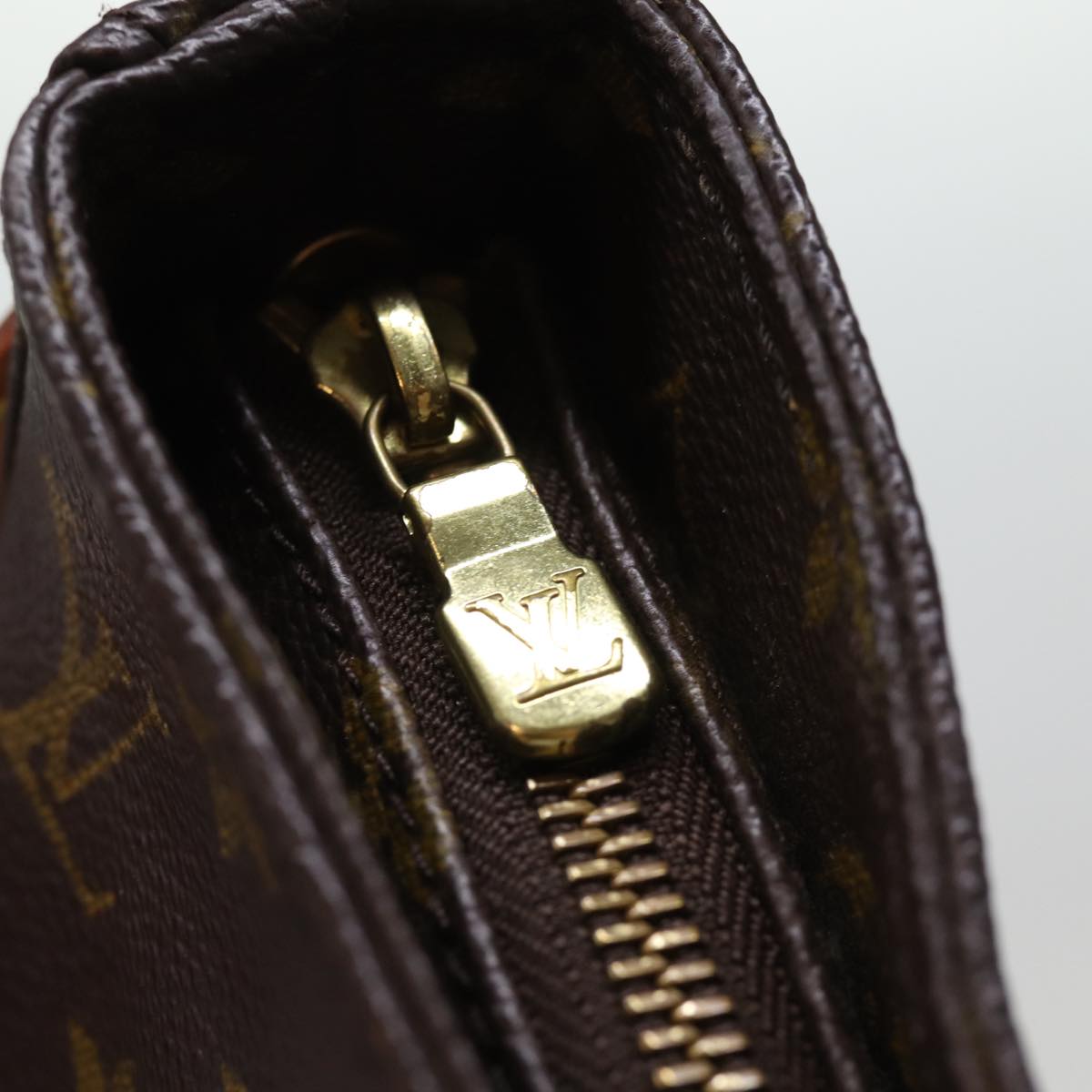 LOUIS VUITTON Monogram Looping GM Shoulder Bag M51145 74139