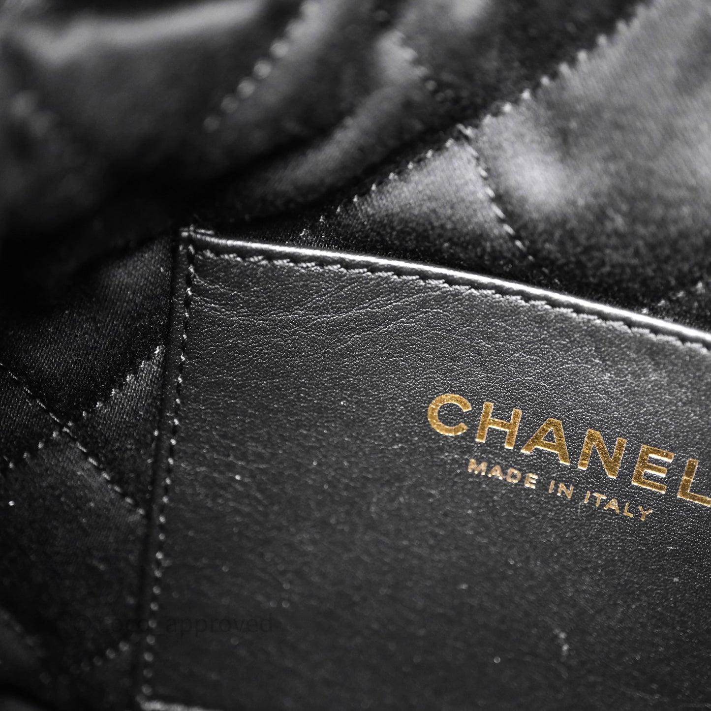 Chanel 22 Mini Bag Black Crumpled Calfskin