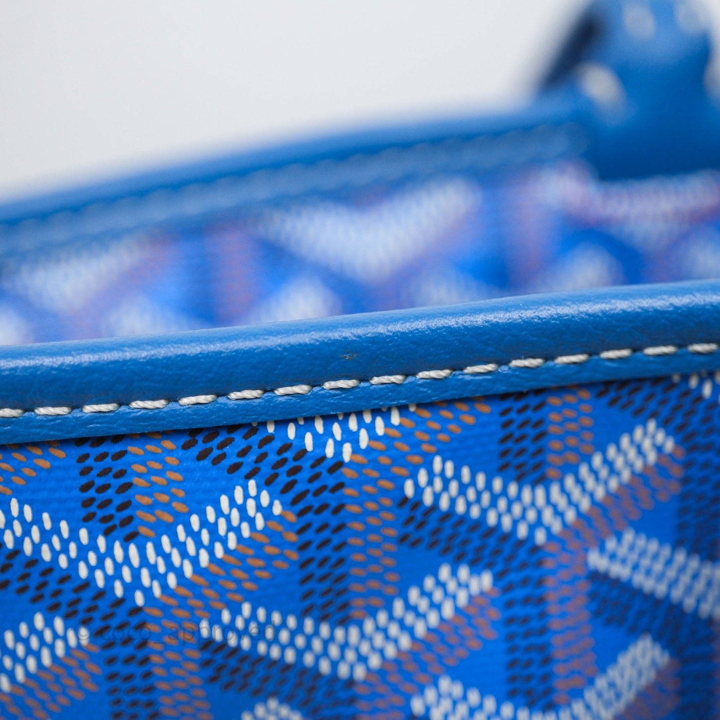 Goyard St Artois Tote MM ⁣⁣⁣⁣⁣⁣⁣⁣⁣⁣⁣⁣⁣⁣⁣⁣⁣⁣⁣⁣Blue Canvas
