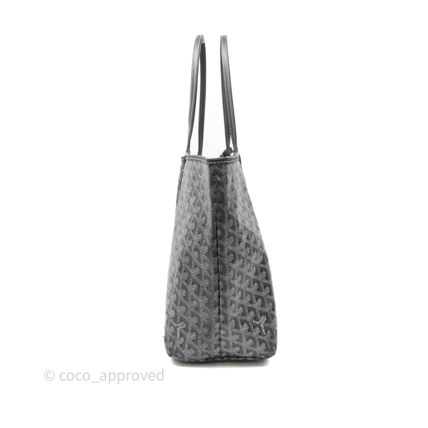 Goyard St Louis Tote PM ⁣⁣⁣⁣⁣⁣⁣⁣⁣⁣⁣⁣⁣⁣⁣⁣⁣⁣⁣⁣Grey