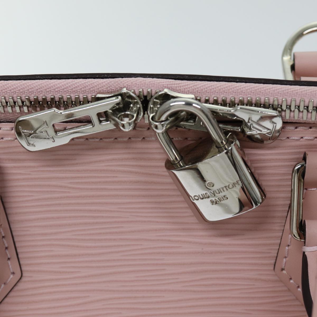 LOUIS VUITTON Epi Alma PM Hand Bag Rose Claire M41323 LV 74276A