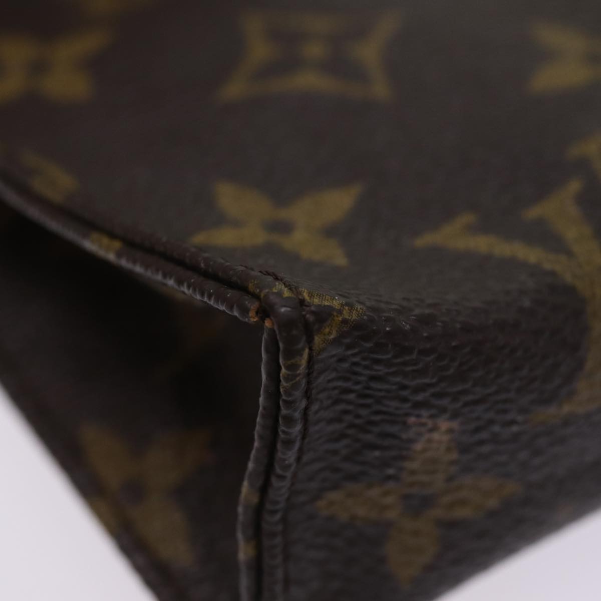 LOUIS VUITTON Monogram Poche Toilette 15 Pouch M47546 LV 74329