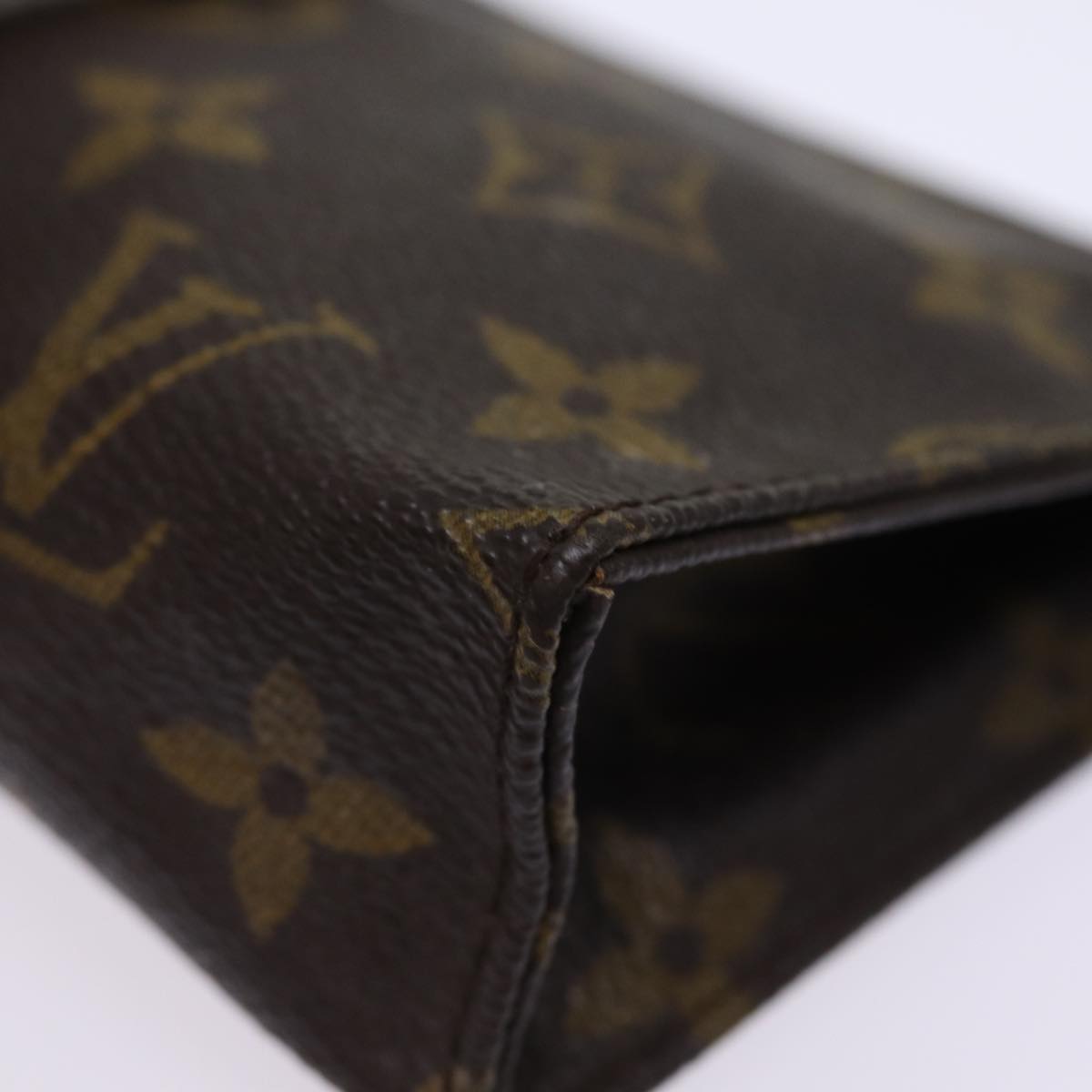 LOUIS VUITTON Monogram Poche Toilette 15 Pouch M47546 LV 74329