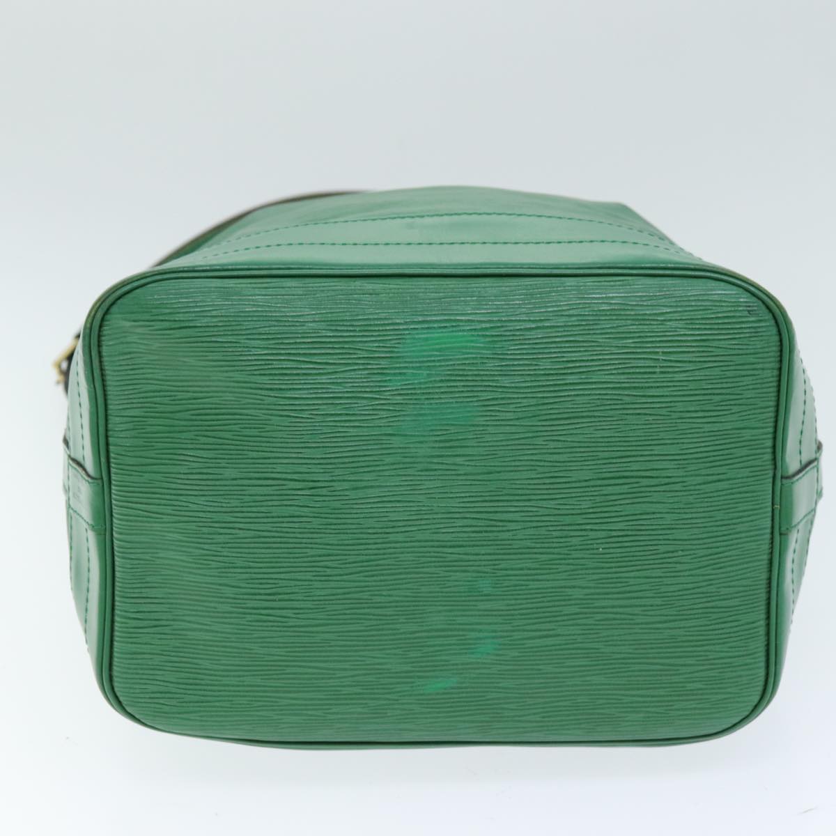 LOUIS VUITTON Epi Noe Shoulder Bag Green M44004 LV 74374