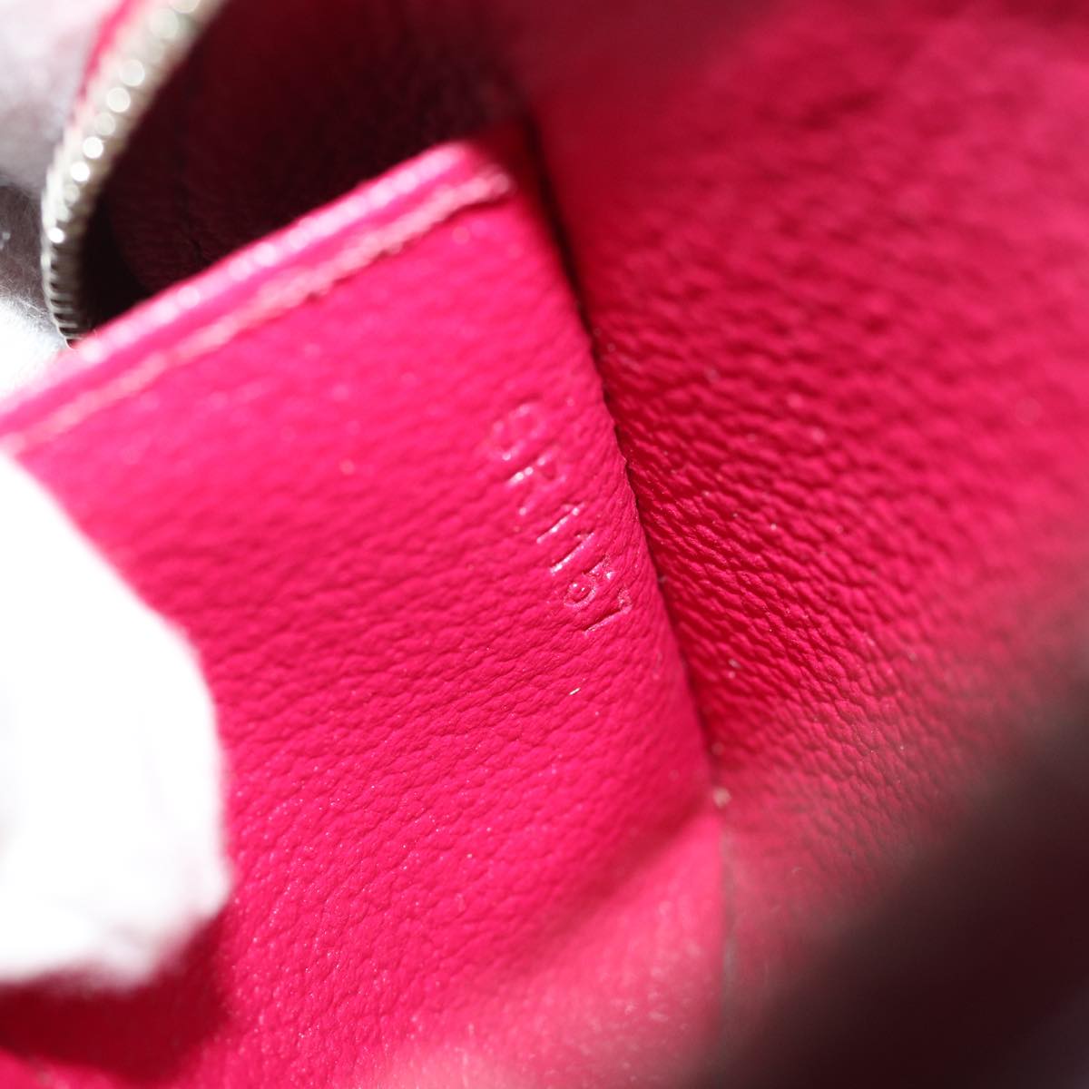 LOUIS VUITTON Epi Pochette Cosmetic PM Pouch Fuchsia M40641 LV 74421