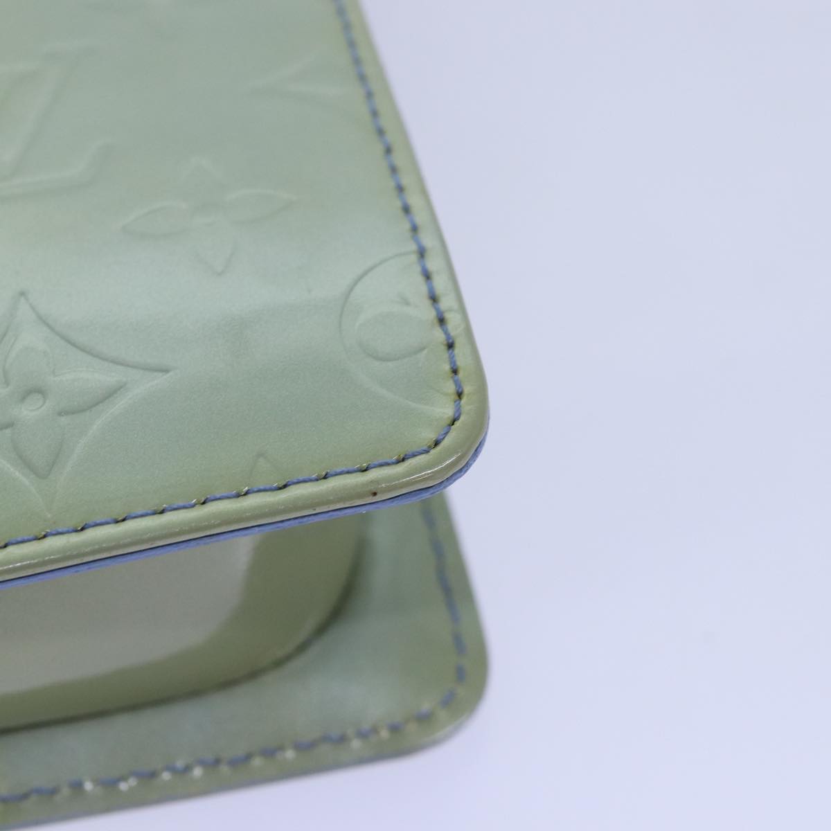 LOUIS VUITTON Monogram Vernis Motto Pouch Lavande M91224 LV 74489