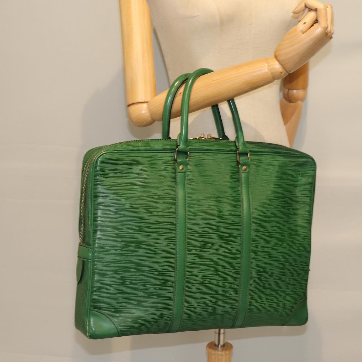 LOUIS VUITTON Epi Porte Documents Voyage Business Bag Green M54474 LV 74522