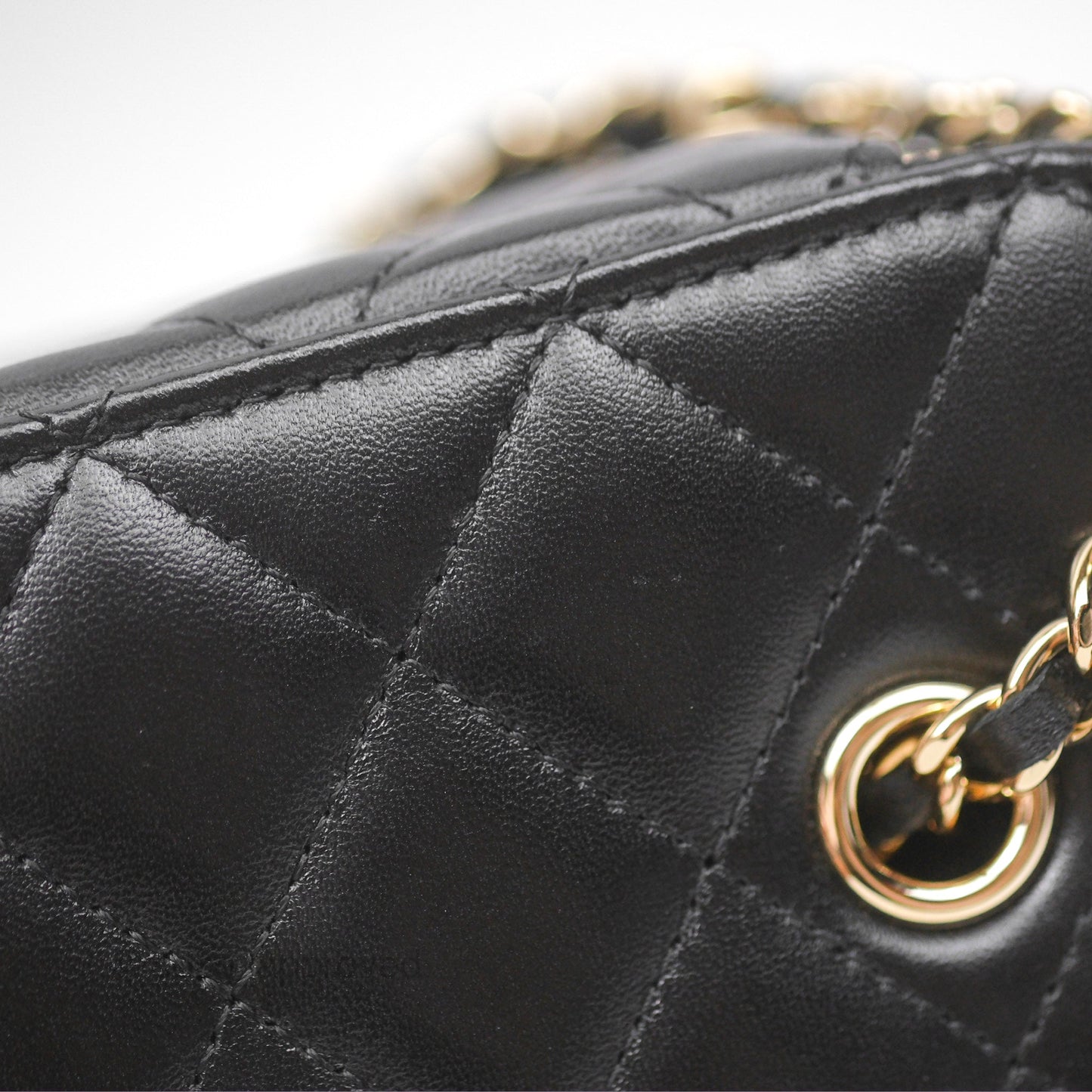 Chanel Vanity Rectangular With Chain Black Lambskin Gold Hardware