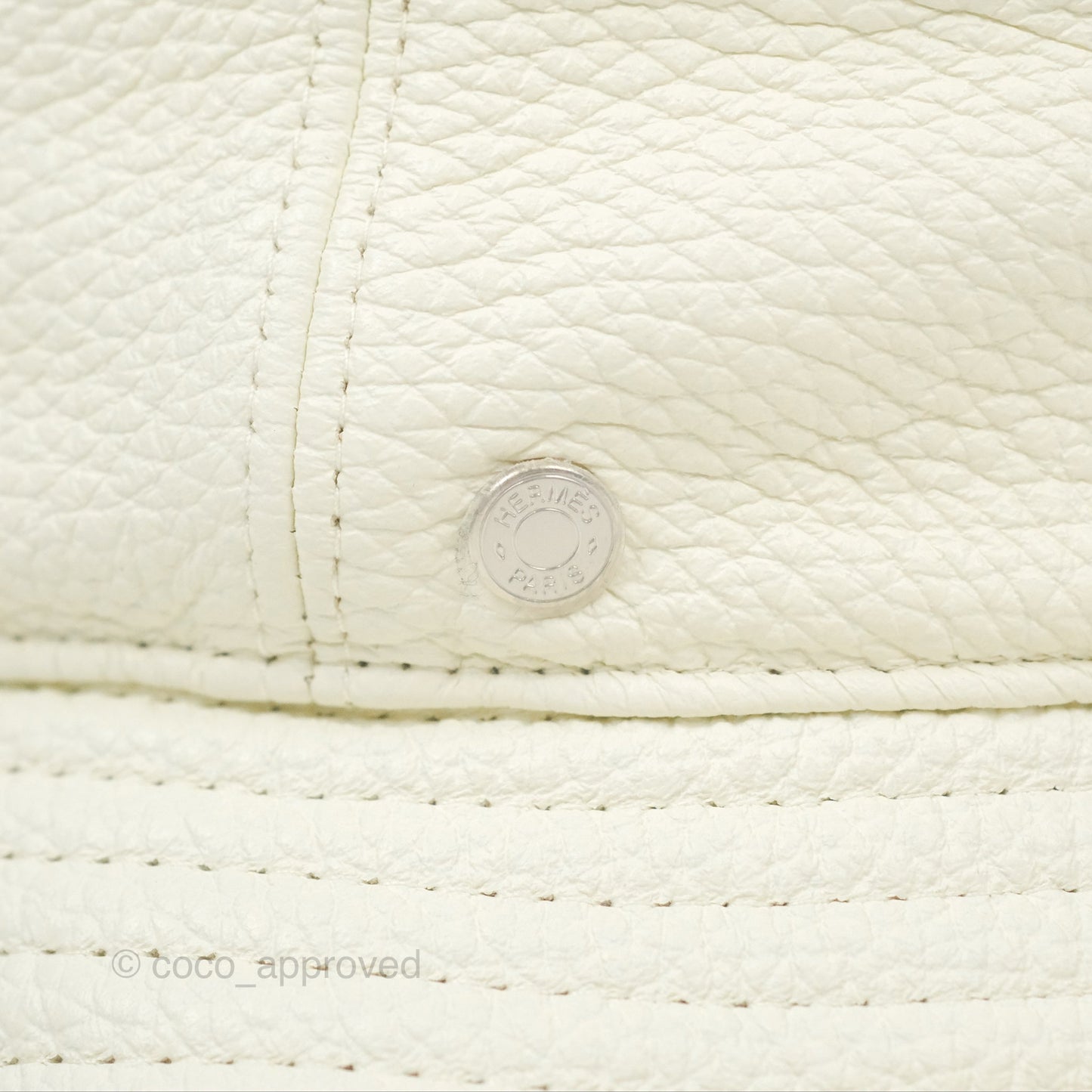 Hermes Calvi Bucket Hat Blanc Casse Deerskin=