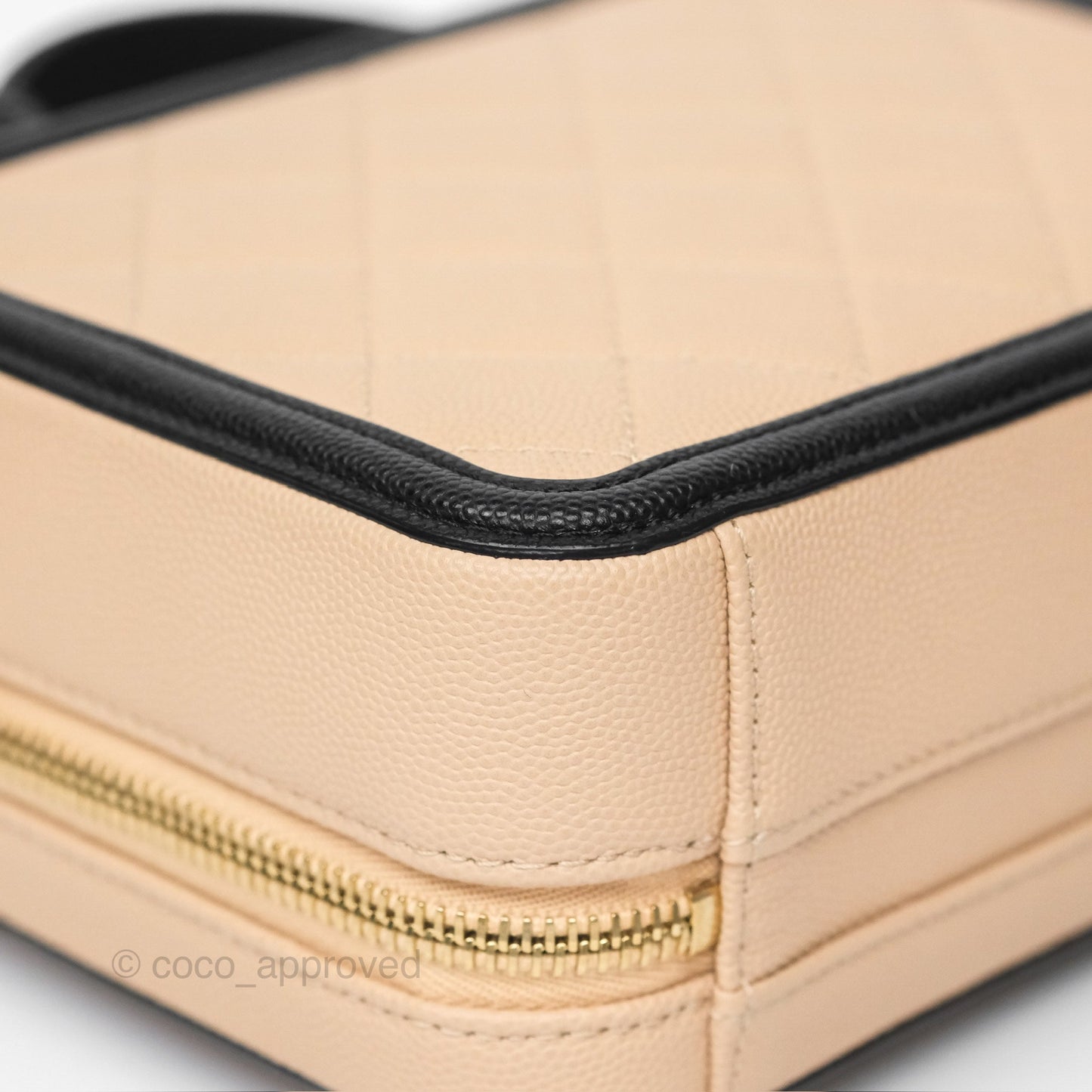 Chanel Quilted Small CC Filigree Vanity Case Black Beige Caviar Gold Hardware