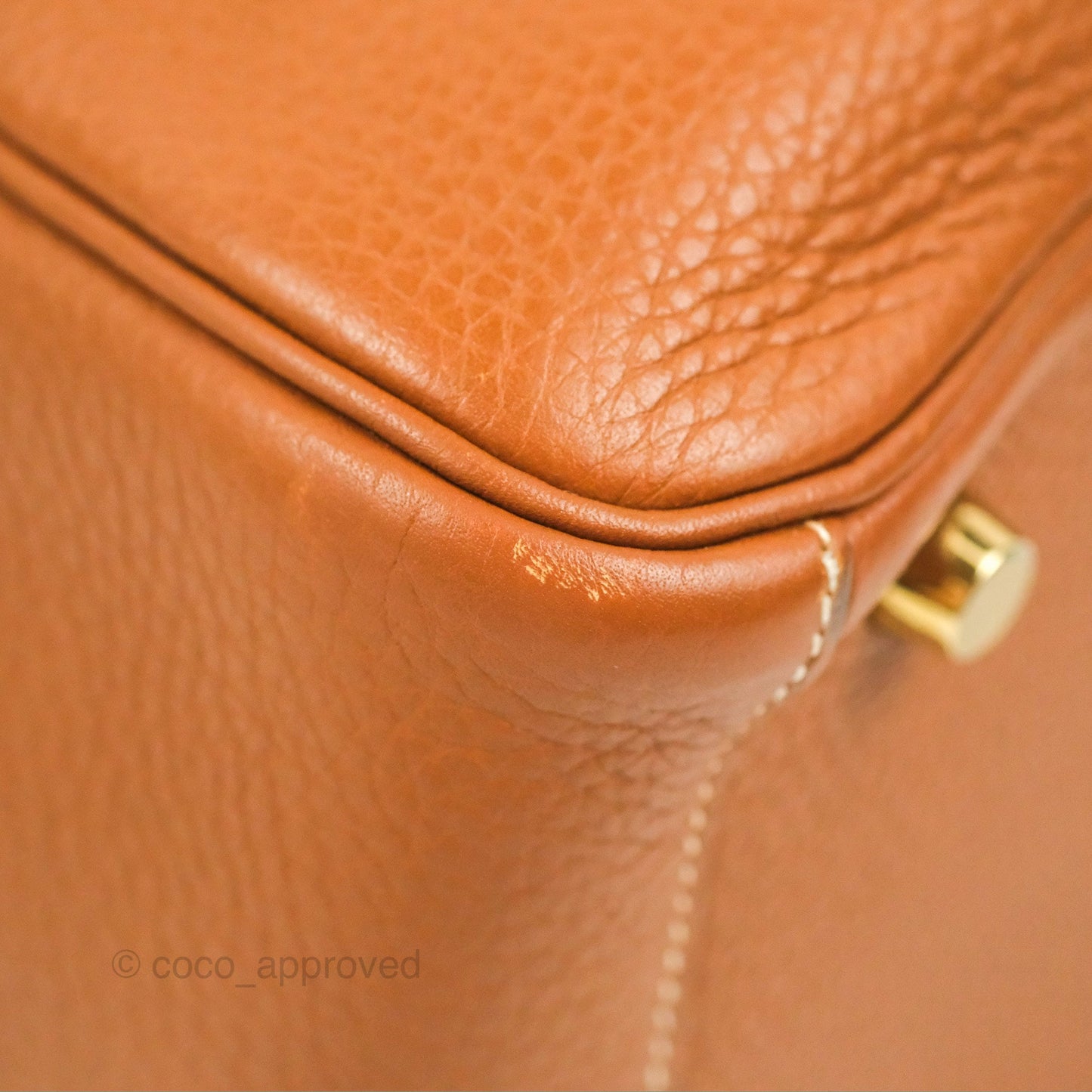 Hermès Lindy 26 Gold Verso Rouge Tomate Clemence Gold Hardware