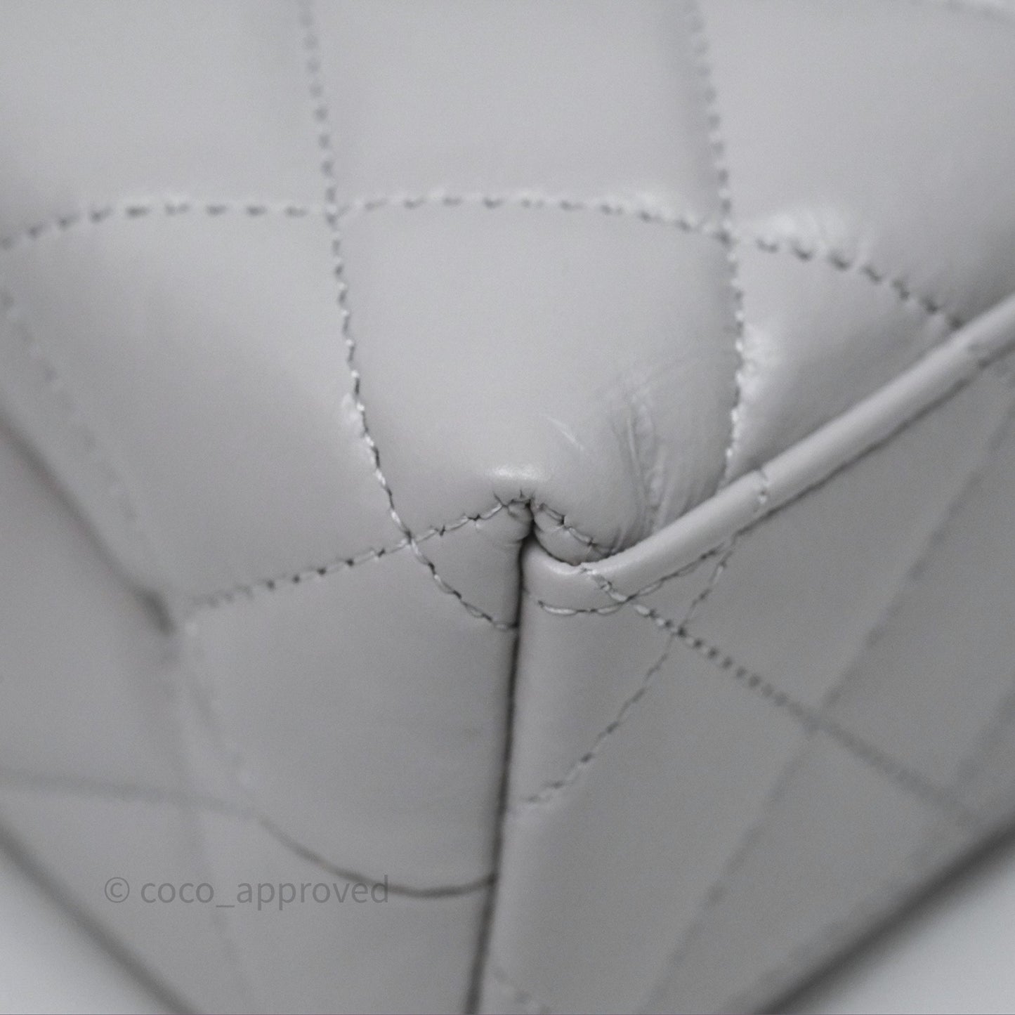 Chanel Kelly Bag Quilted Light Grey Shiny Calfskin Aged Gold Hardware