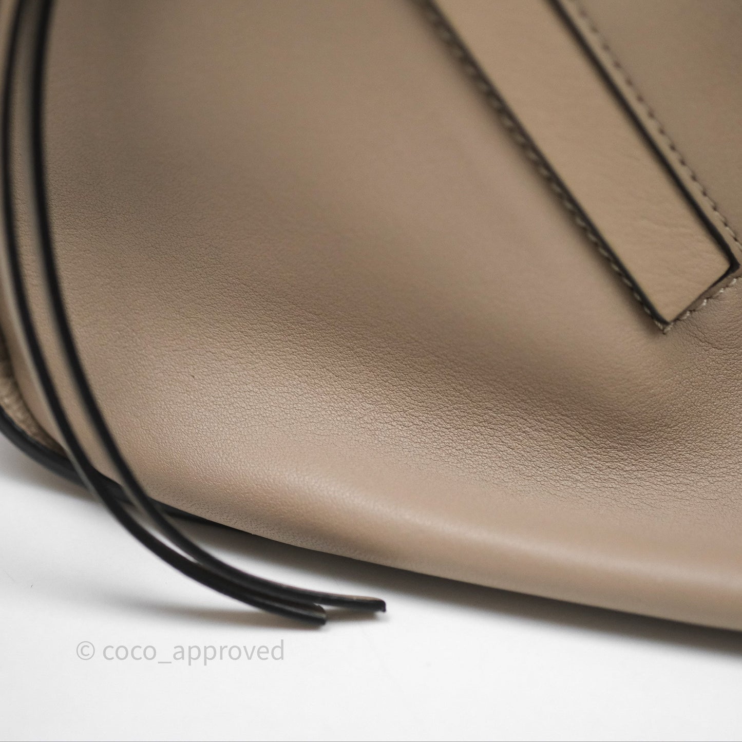 Loewe Small Hammock Shoulder Bag Calfskin Sand