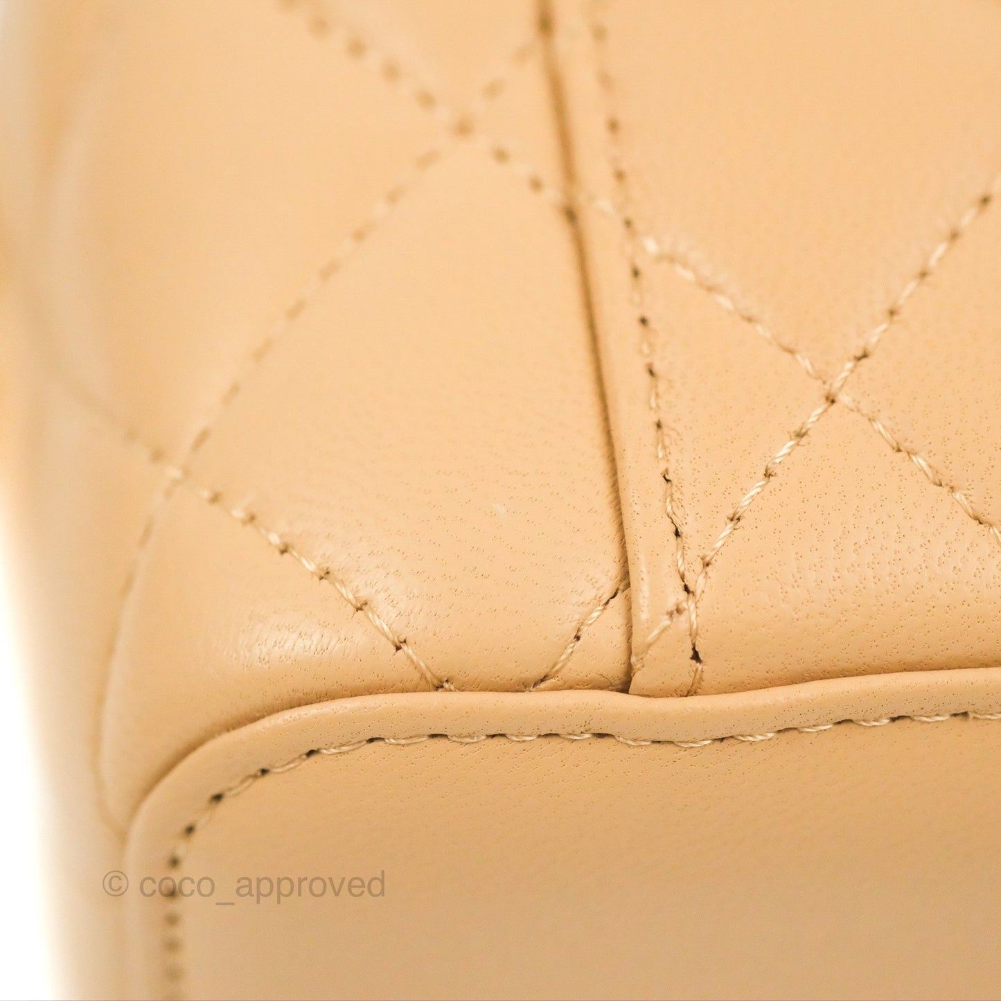 Chanel Mini Pearl Crush Vanity With Chain Beige Lambskin Aged Gold Hardware