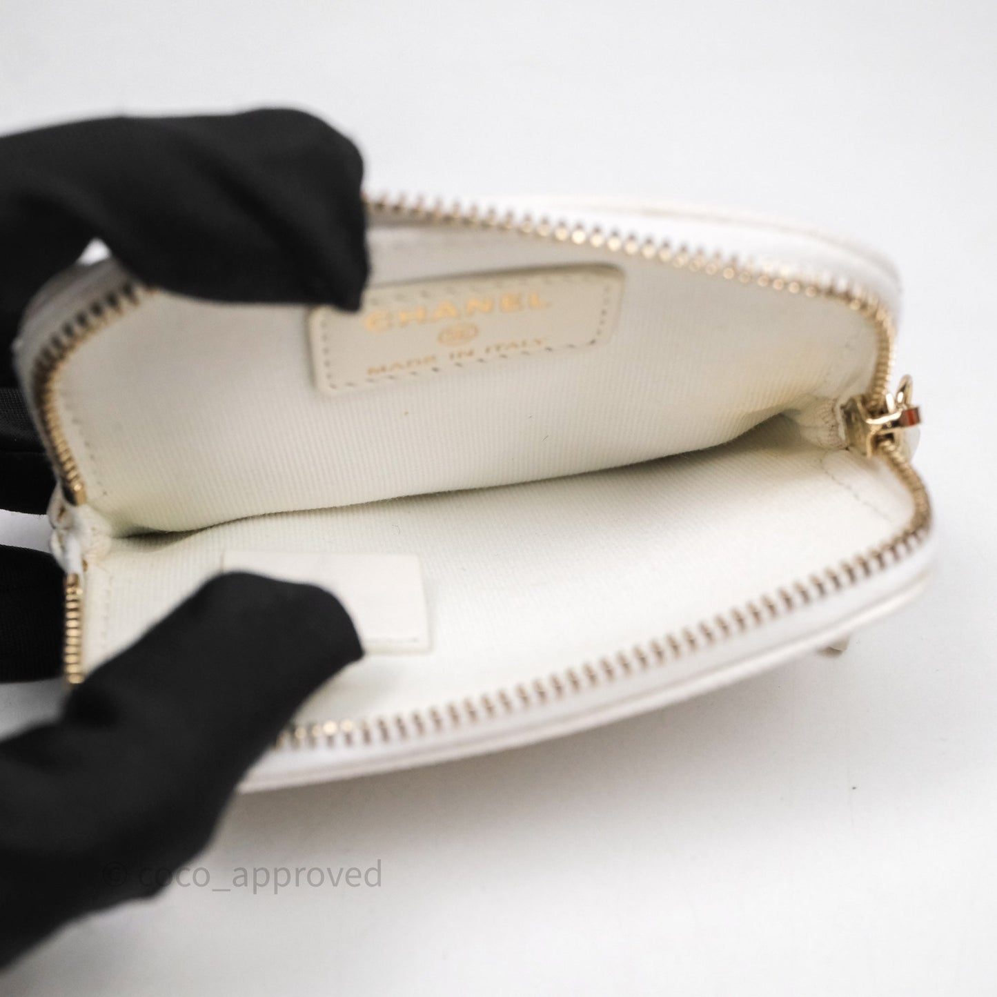Chanel Quilted Classic Zip Card Holder Wallet White Caviar Gold Hardware