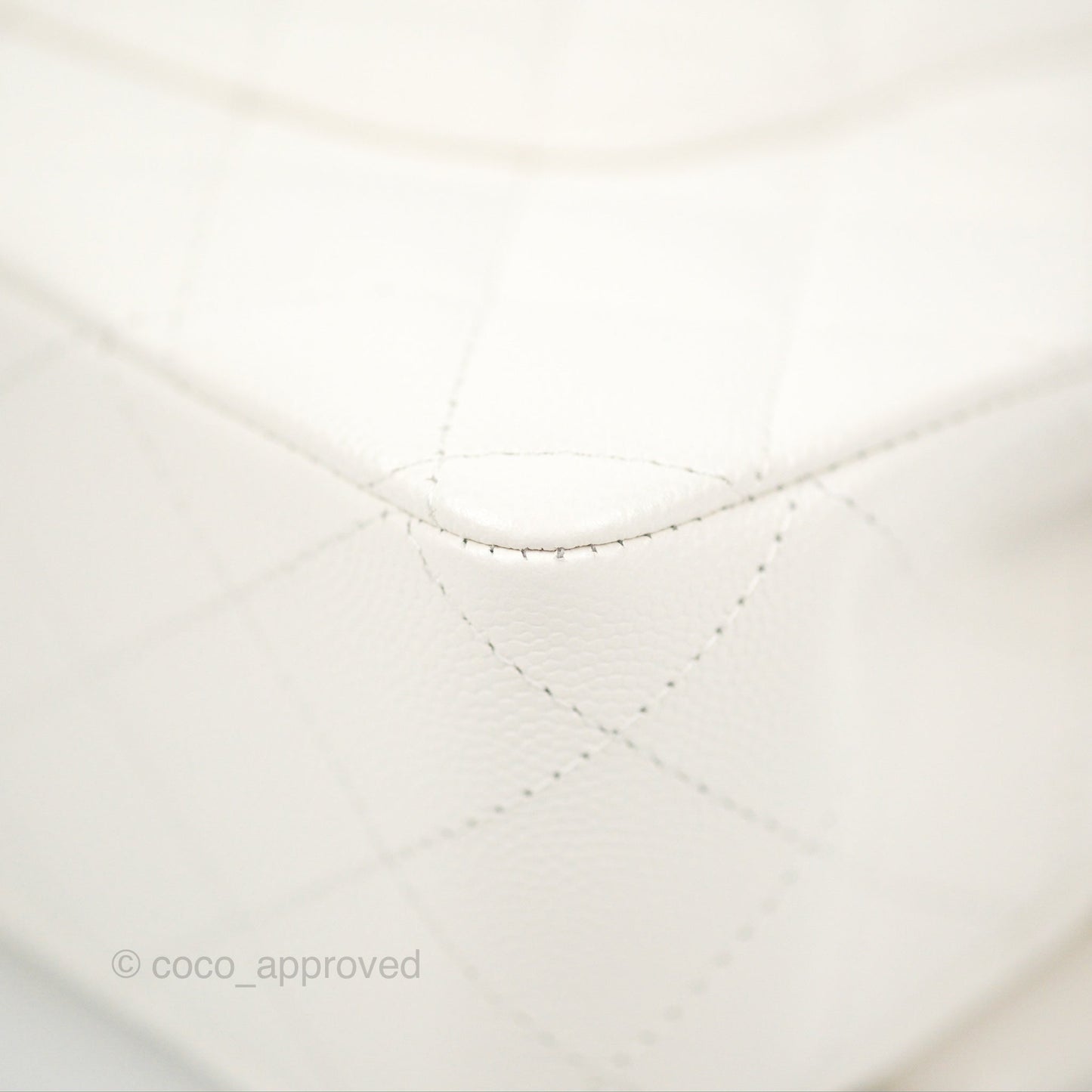 Chanel Classic M/L Medium Flap Quilted White Caviar Gold Hardware