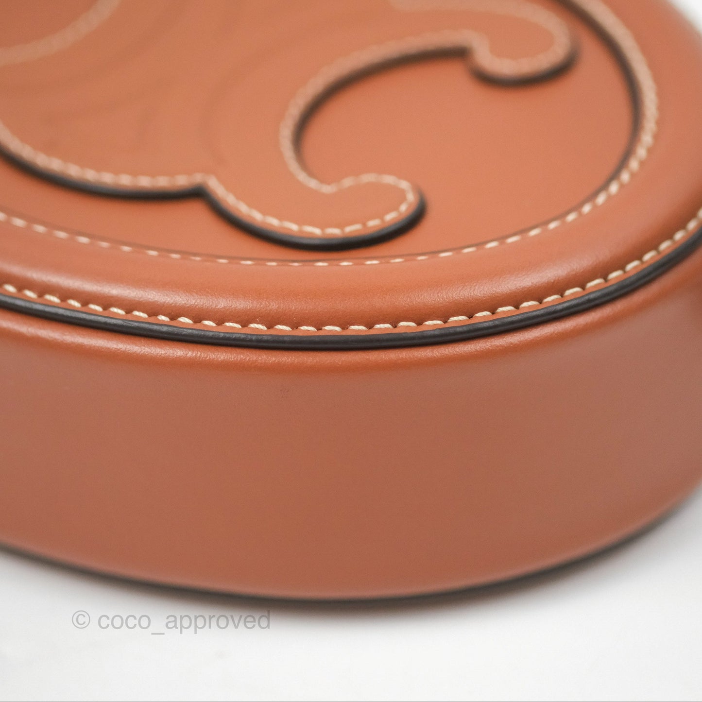 Celine Oval Bag Cuir Triomphe Tan Calfskin