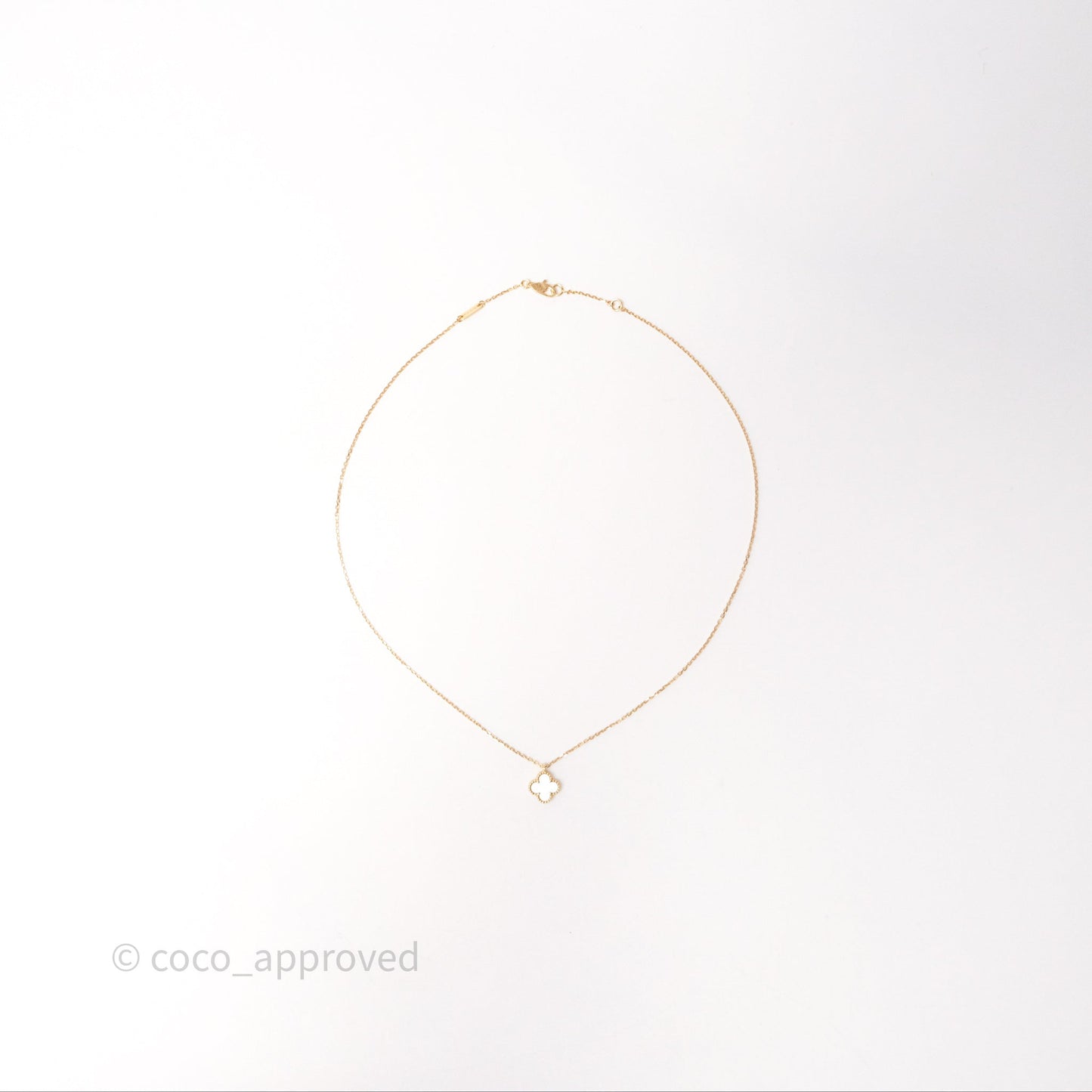 Van Cleef & Arpels Sweet Alhambra Pendant Necklace White Mother-of-pearl Yellow Gold