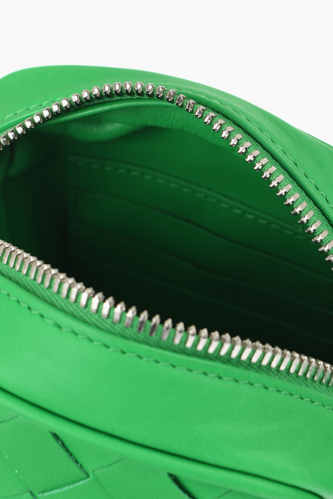 Luxury Bottega Veneta Braided Leather Crossbody Bag