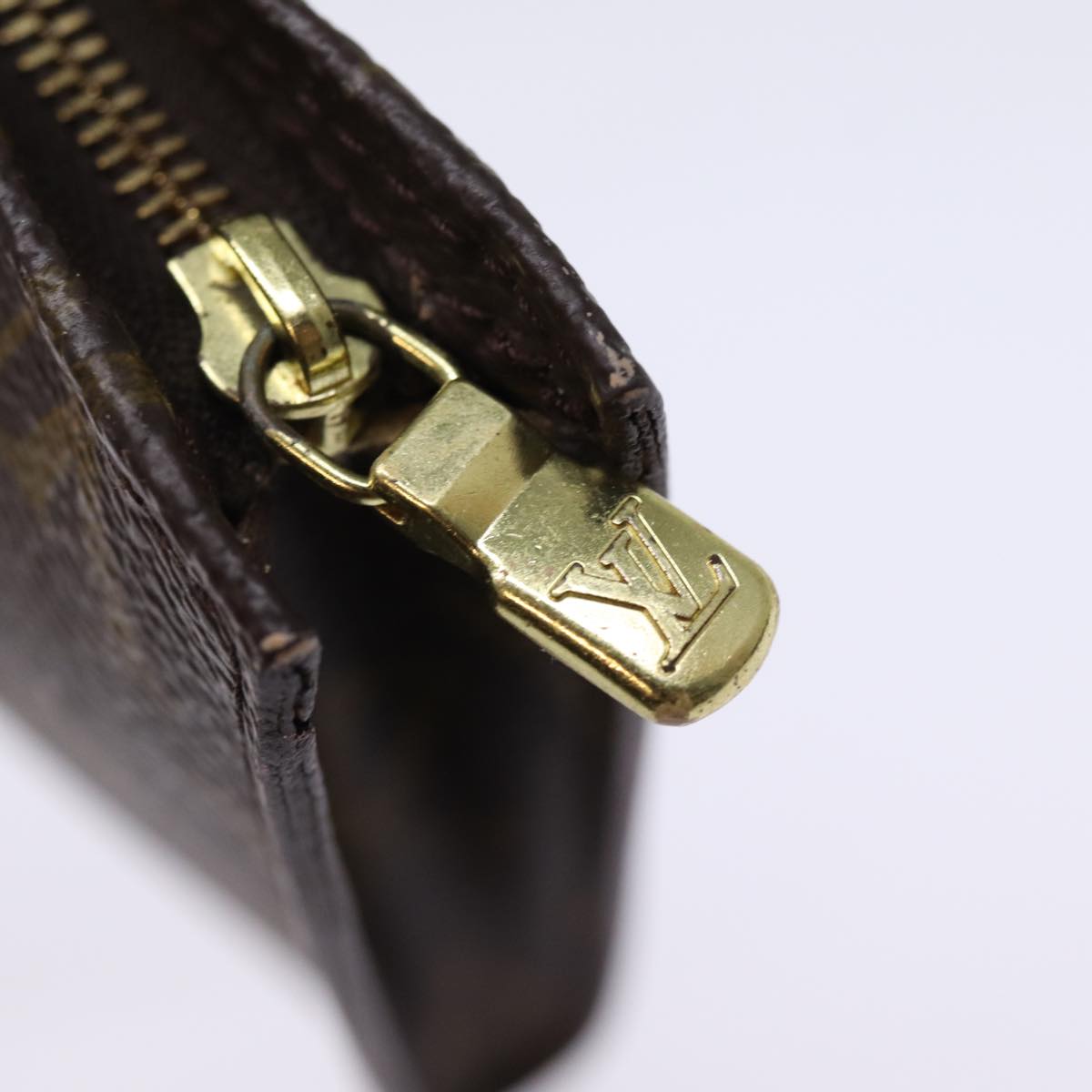 LOUIS VUITTON Monogram Bucket GM Pouch Accessory Pouch LV 75000