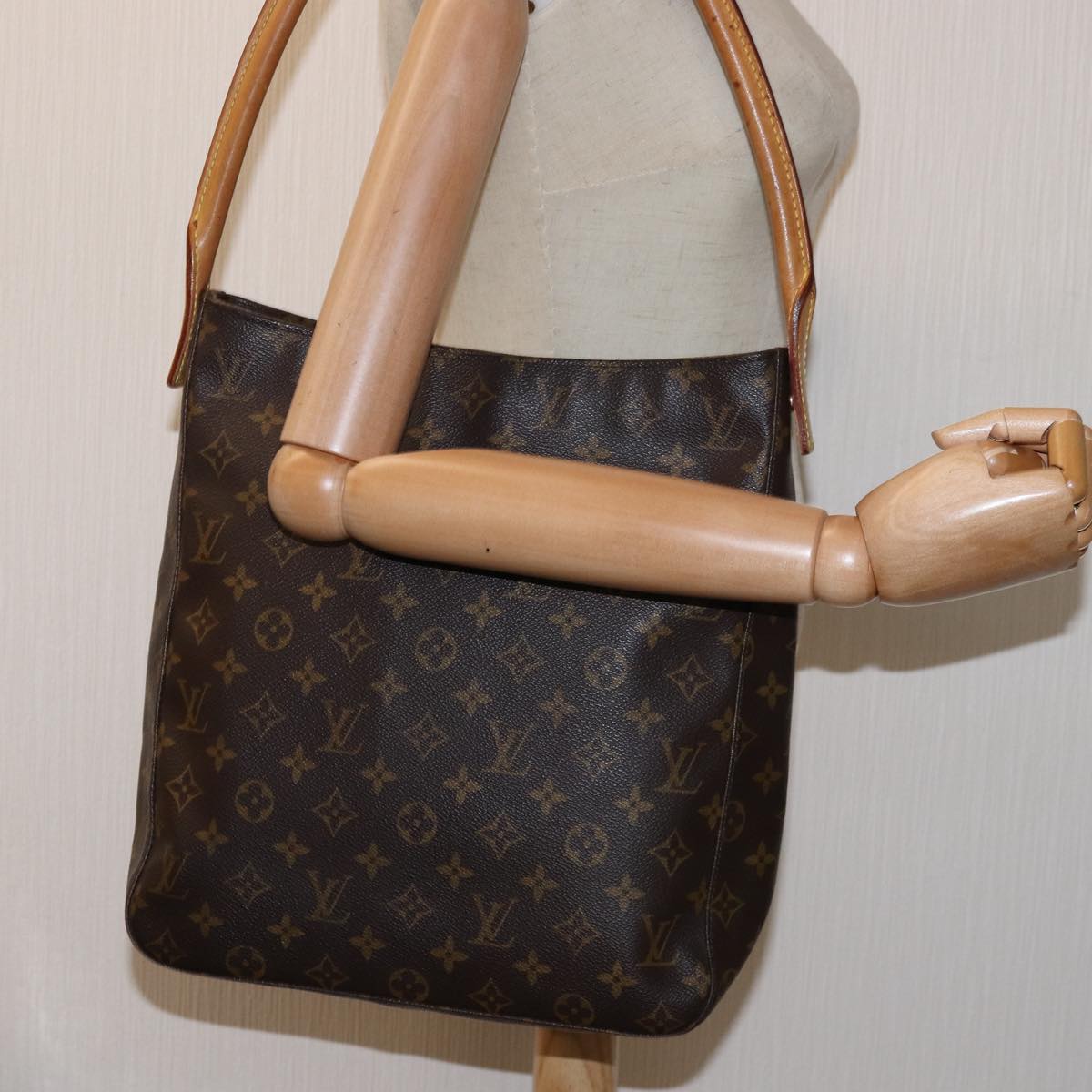 LOUIS VUITTON Monogram Looping GM Shoulder Bag M51145 LV 75066