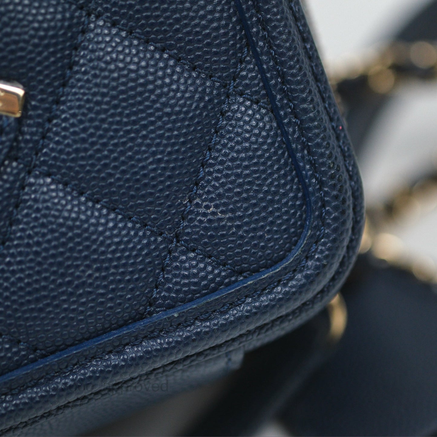 Chanel Quilted Small CC Filigree Vanity Case Navy Caviar Gold Hardware