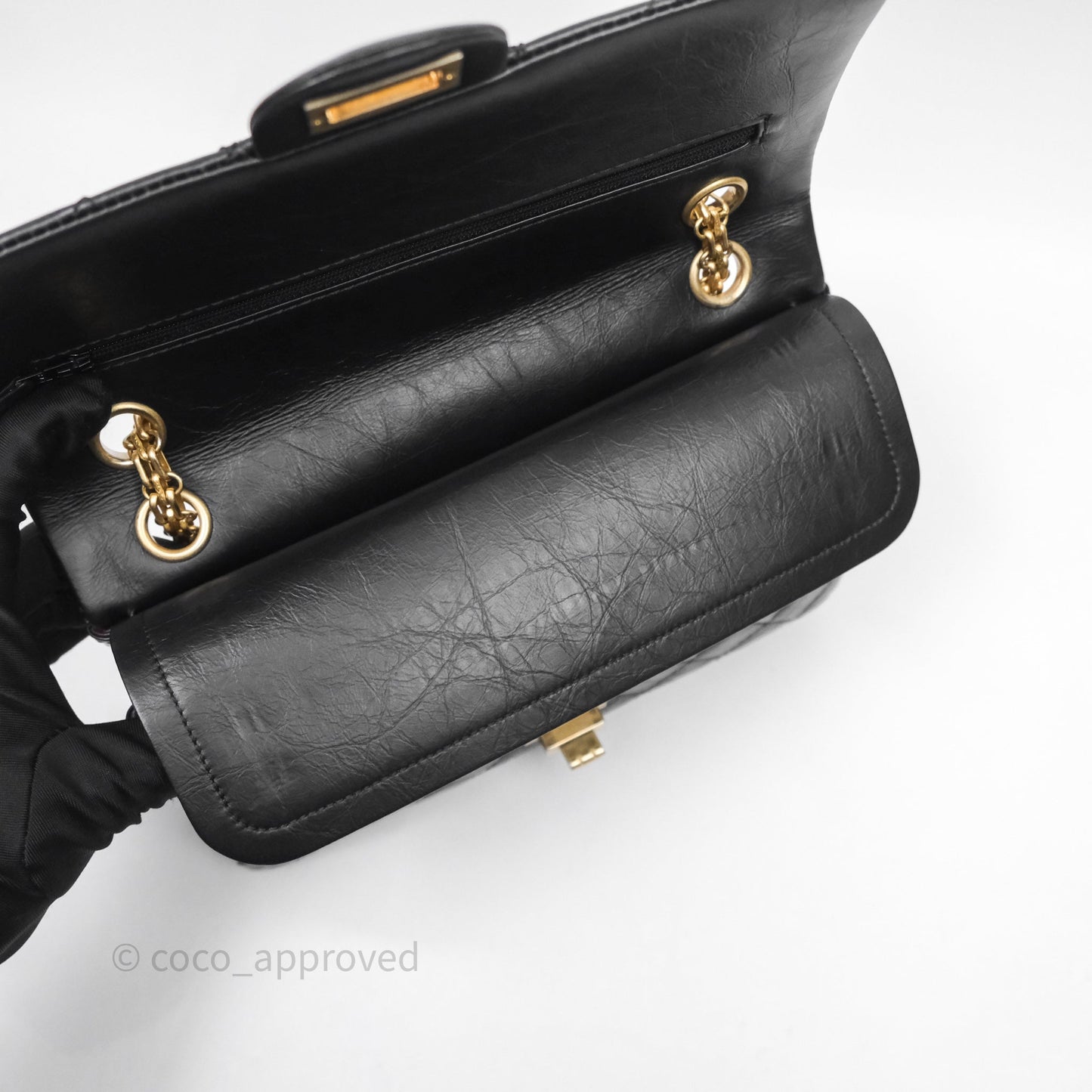 Chanel Reissue 225 Quilted Aged Calfskin Black Aged Gold Hardware