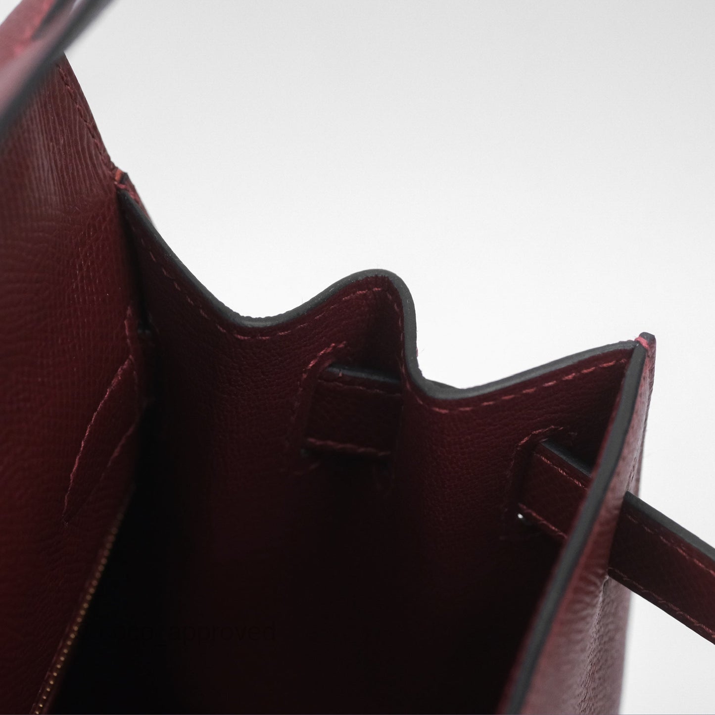 Hermès Kelly 28 Sellier Rouge Epsom Gold Hardware