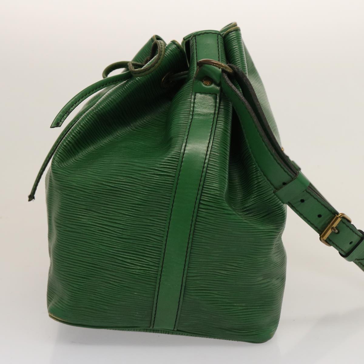 LOUIS VUITTON Epi Petit Noe Shoulder Bag Green M44104 LV 75182