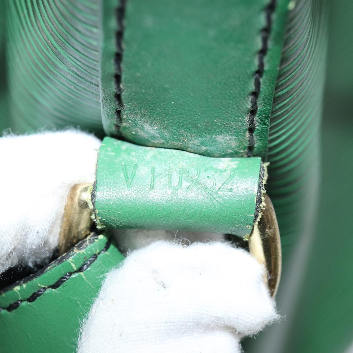 LOUIS VUITTON Epi Noe Shoulder Bag Green M44004 LV 75184
