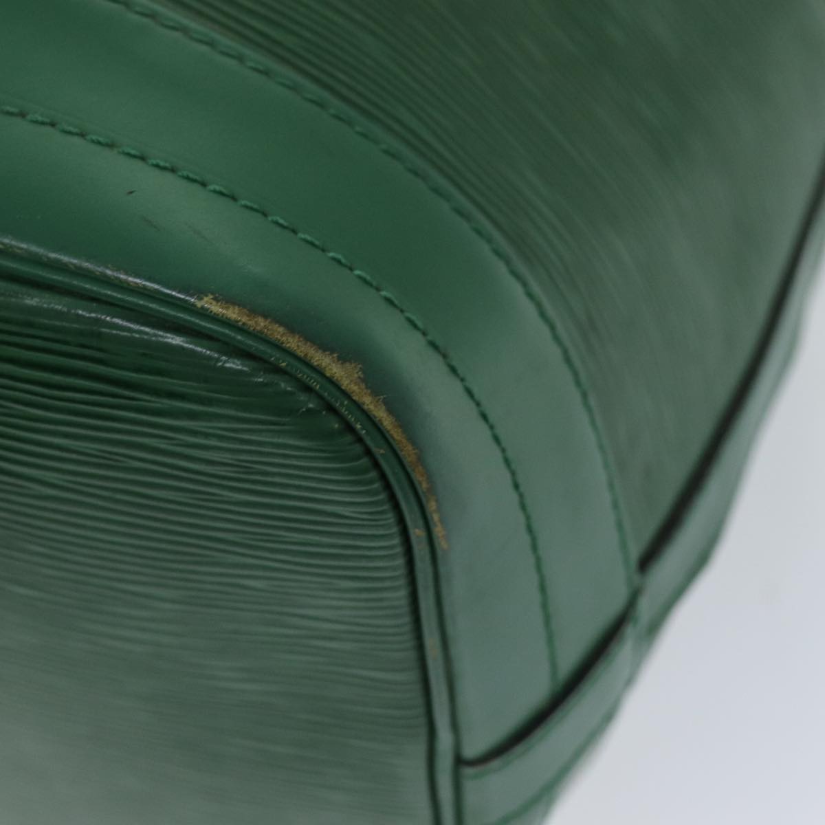LOUIS VUITTON Epi Noe Shoulder Bag Green M44004 LV 75185