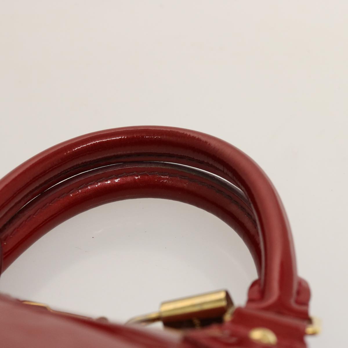 LOUIS VUITTON Monogram Vernis Alma PM Hand Bag Red Slys M90169 LV 75188
