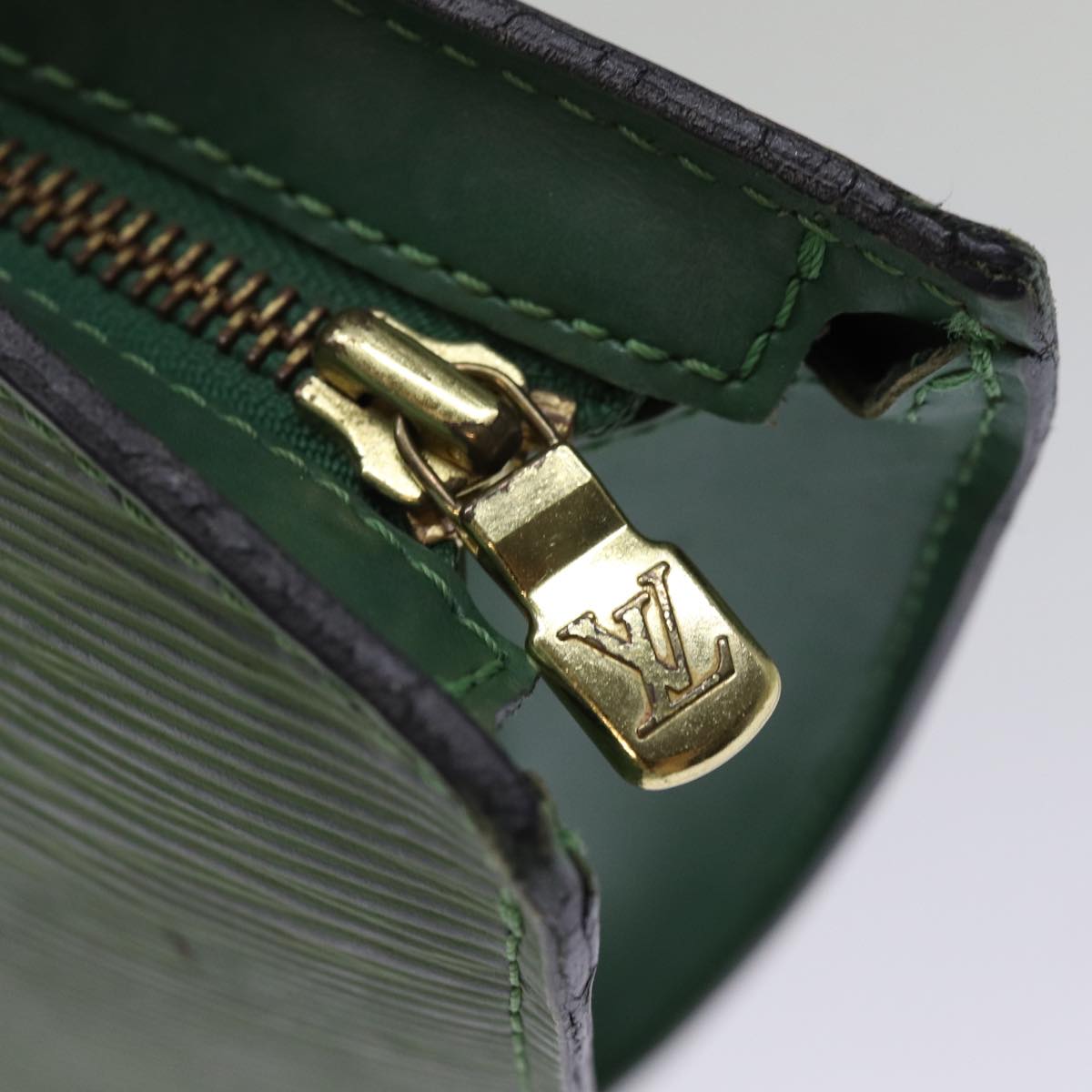 LOUIS VUITTON Epi Saint Jacques Hand Bag Green M52274 LV 75193