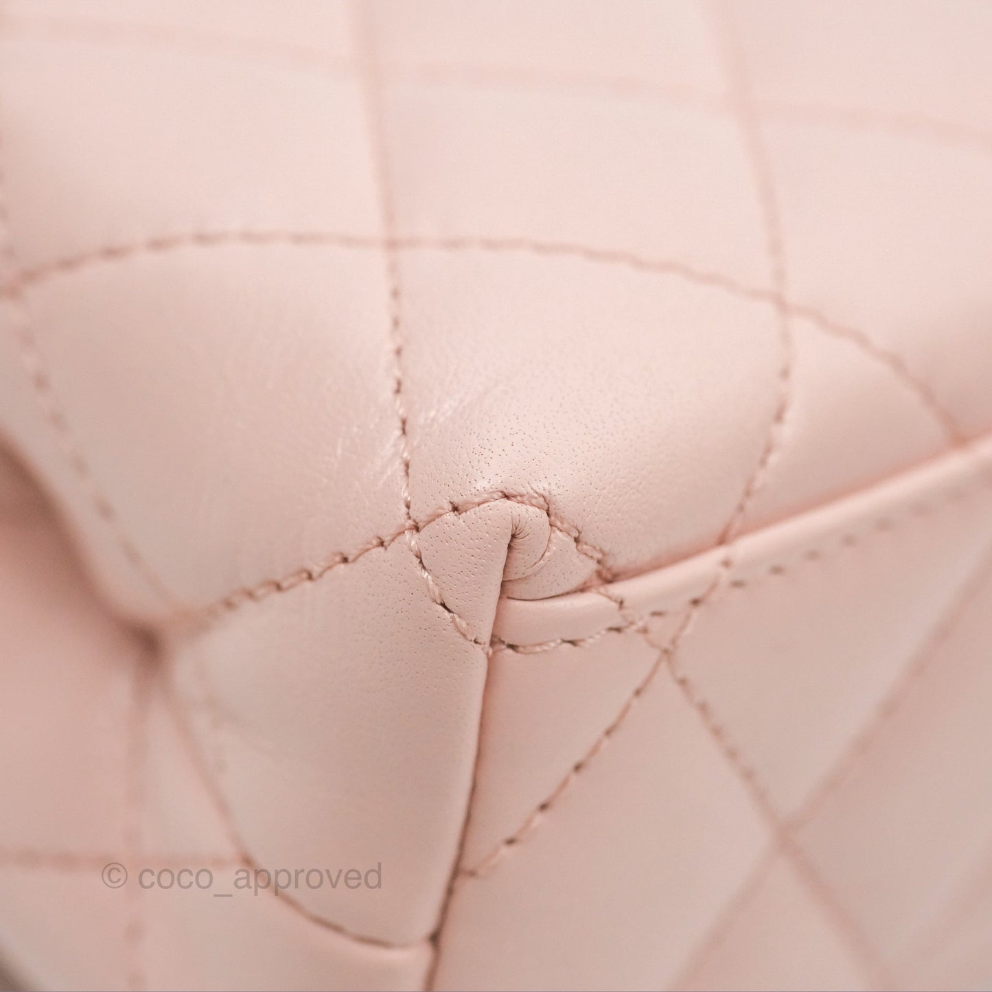 Chanel Kelly Bag Light Pink Shiny Calfskin Aged Gold Hardware
