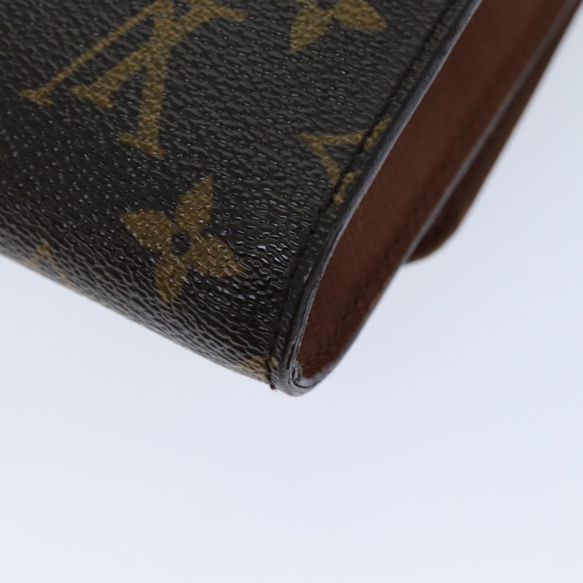 LOUIS VUITTON Monogram Bordeaux 24 Shoulder Bag M51798 LV 75245