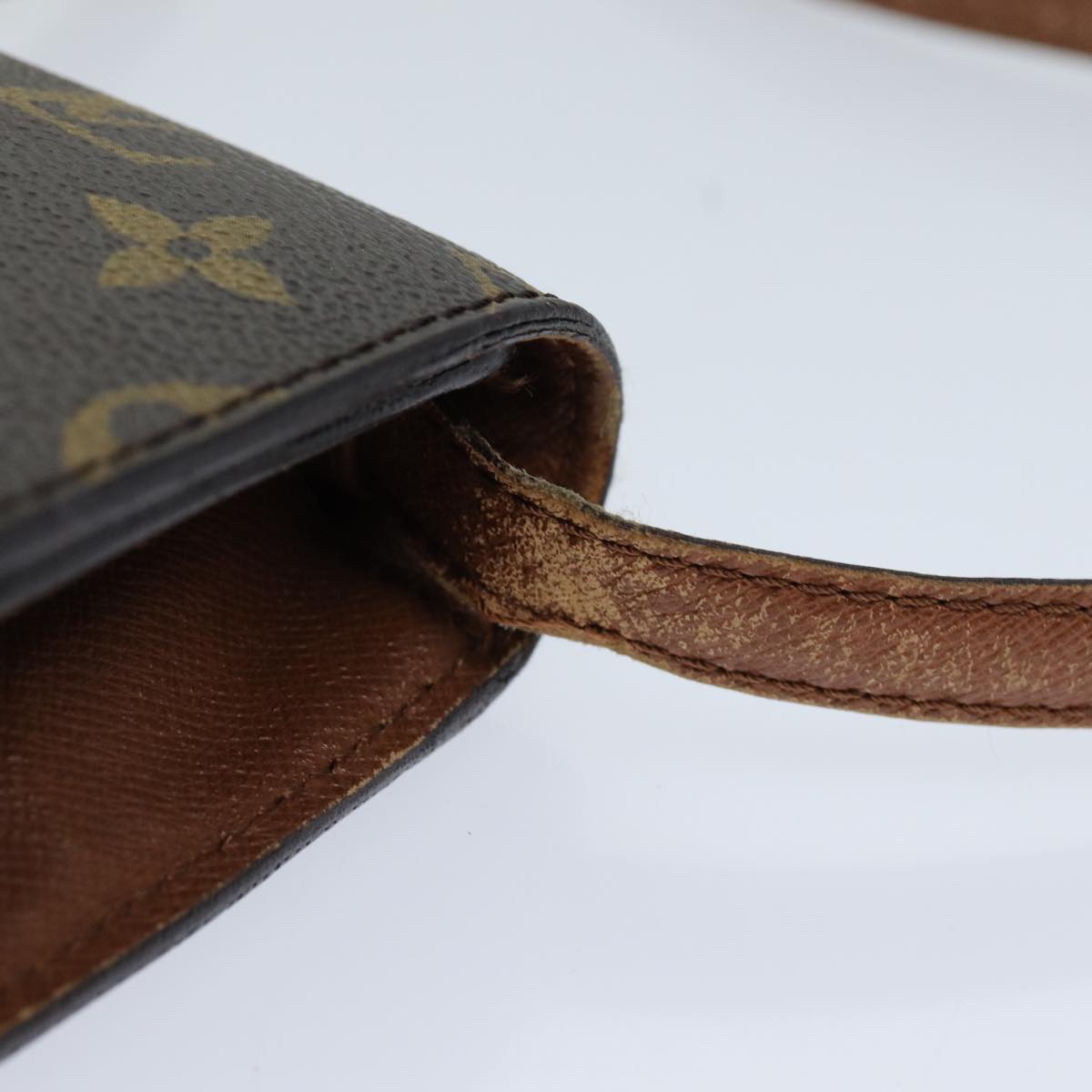 LOUIS VUITTON Monogram Bordeaux 24 Shoulder Bag M51798 LV 75245