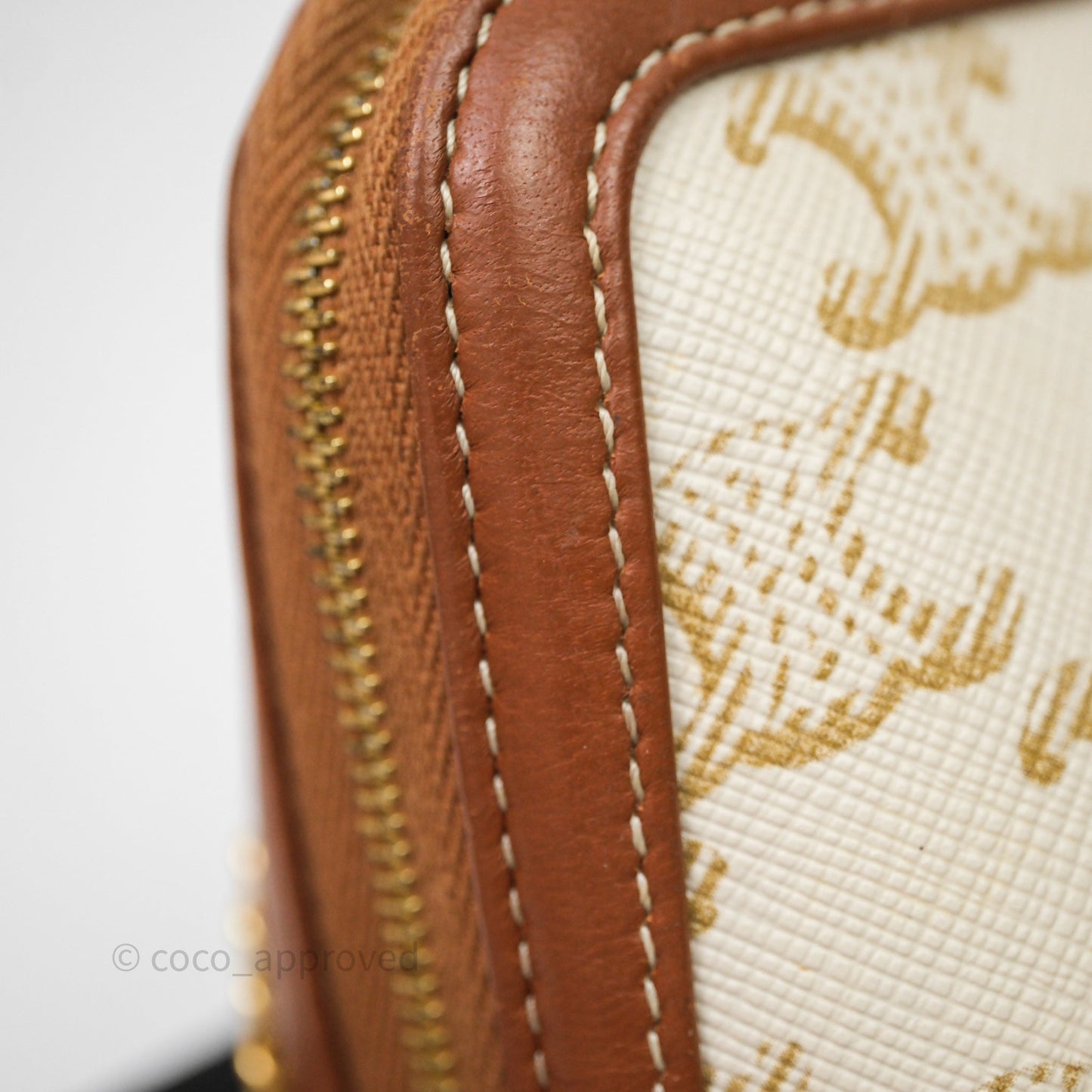 Celine Clutch With Chain Triomphe Canvas White/Tan