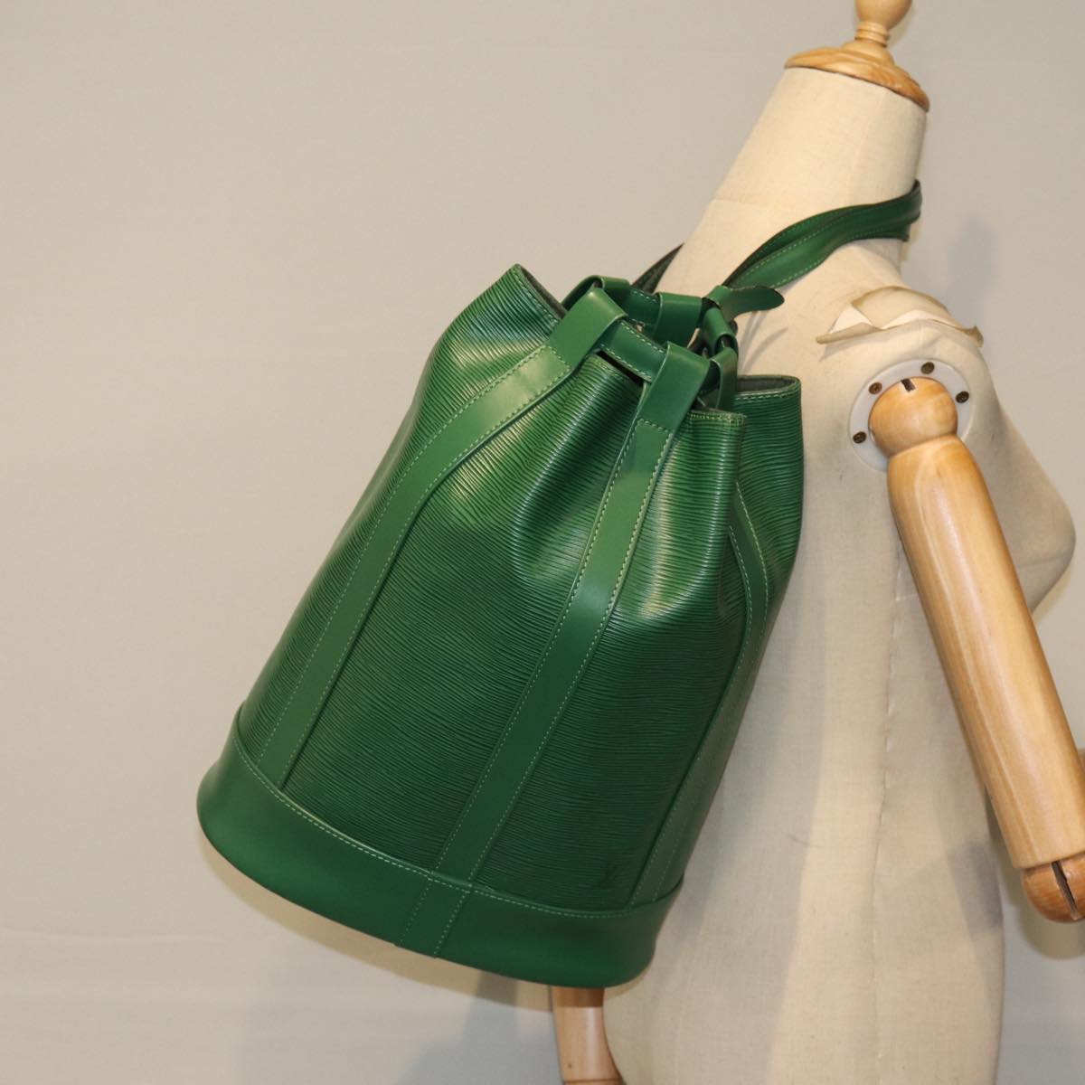 LOUIS VUITTON Epi Randonnee PM Shoulder Bag Green M52354 LV 75275