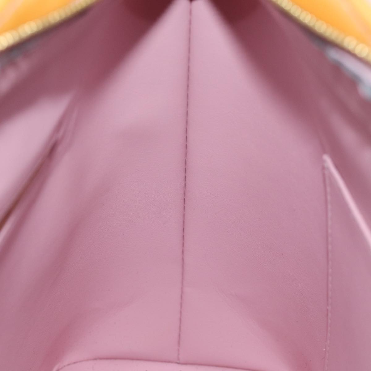 LOUIS VUITTON Monogram Vernis Houston Bag Marshmallow Pink M91302 LV 75283