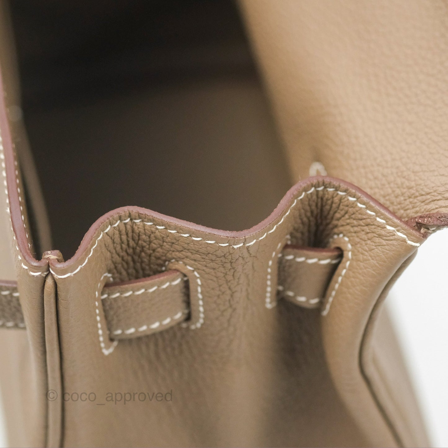 Hermès Kelly 28 Retourne Etoupe Togo Gold Hardware