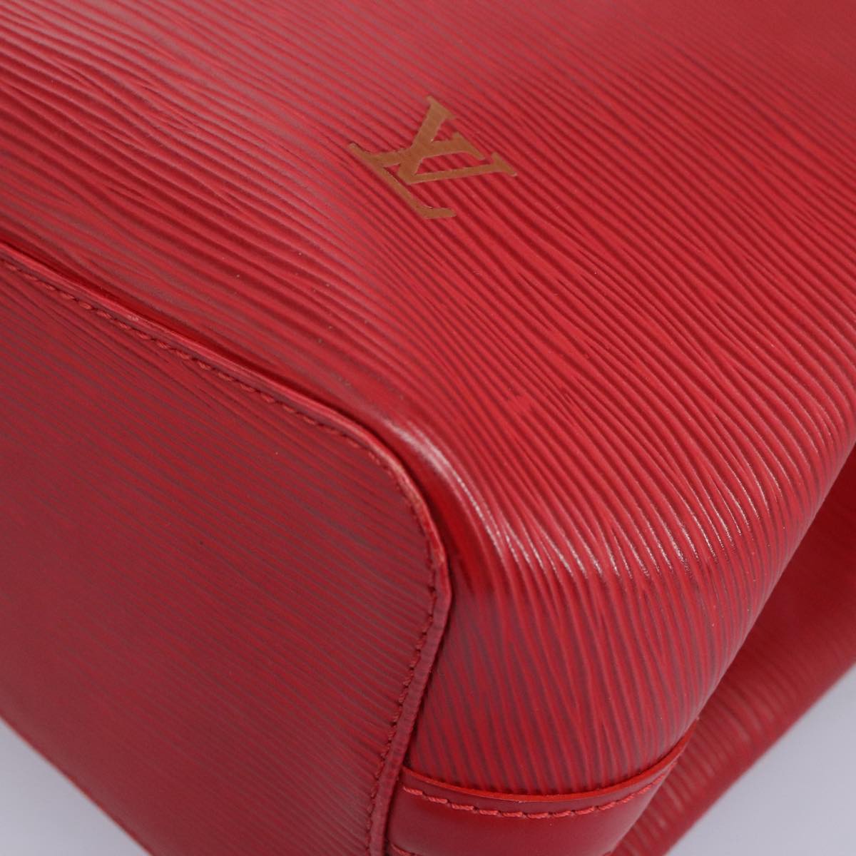 LOUIS VUITTON Epi Mandala MM Shoulder Bag Red M5889E LV 75384